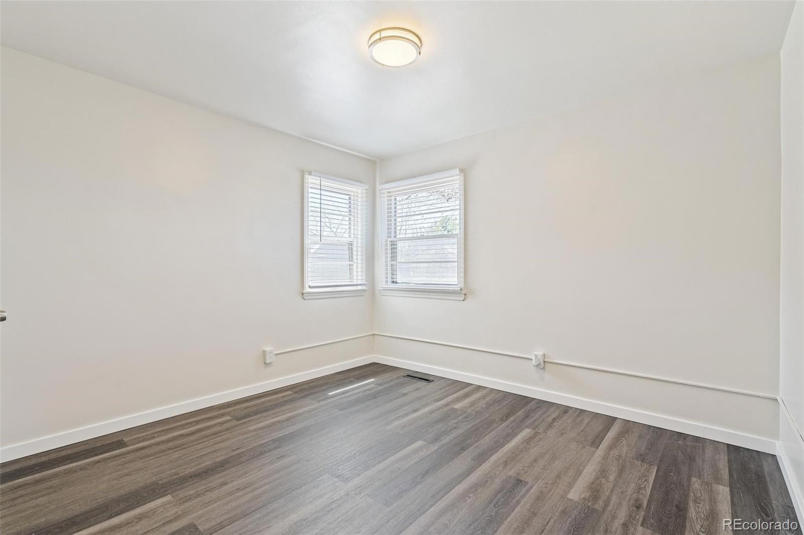 MLS Image #16 for 320  stuart street,denver, Colorado