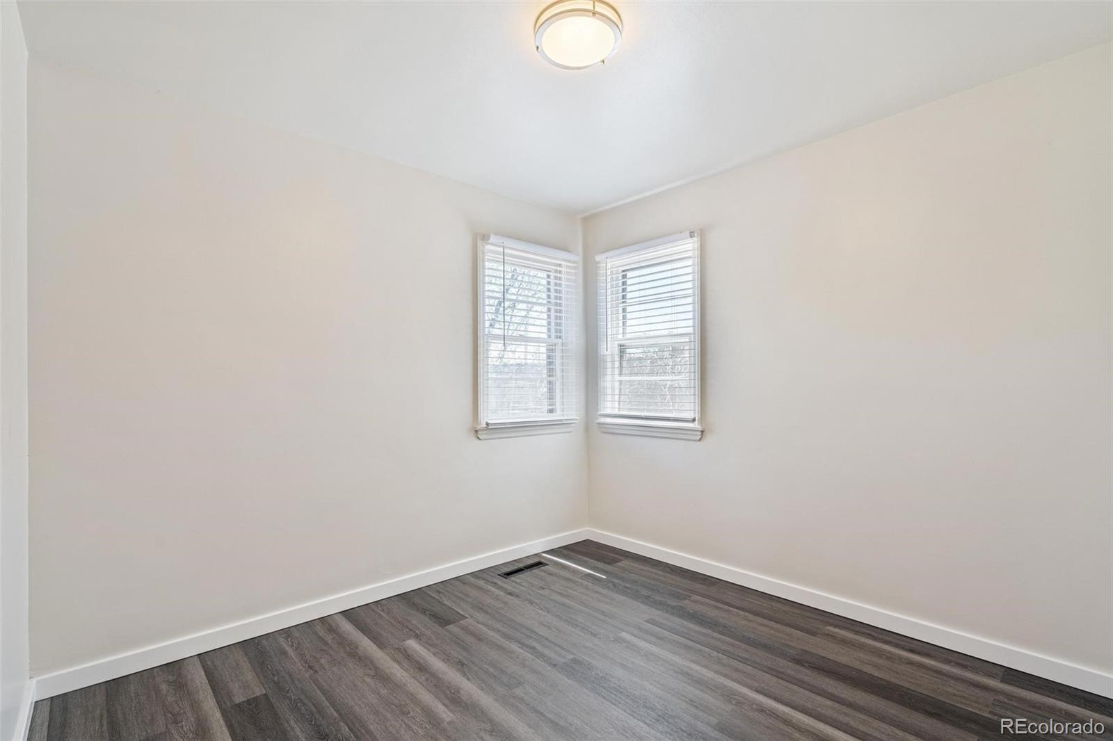 MLS Image #18 for 320  stuart street,denver, Colorado