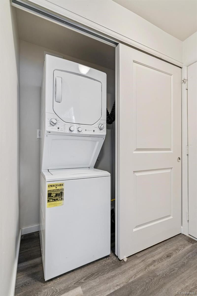 MLS Image #19 for 320  stuart street,denver, Colorado