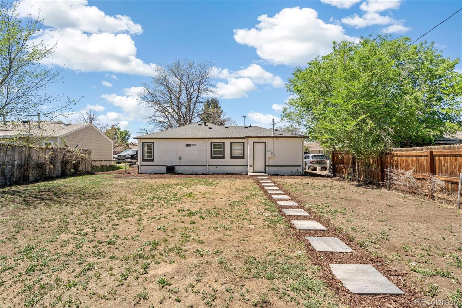 MLS Image #22 for 320  stuart street,denver, Colorado