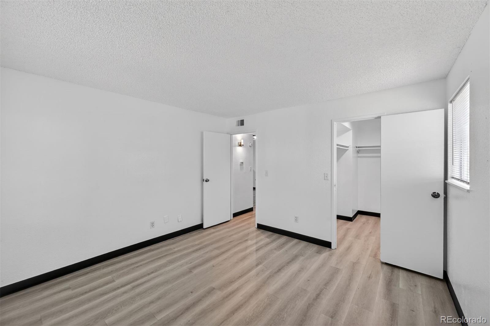 MLS Image #10 for 14404 e colorado drive,aurora, Colorado