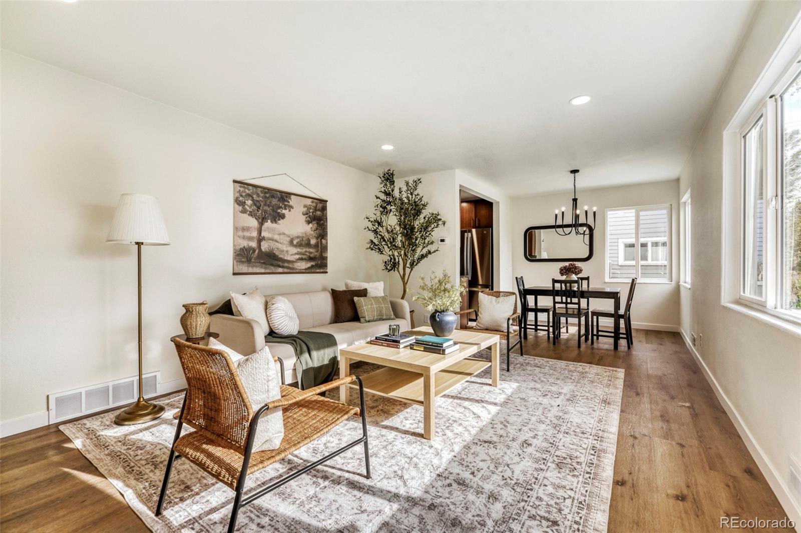 MLS Image #3 for 1590 s jackson street,denver, Colorado