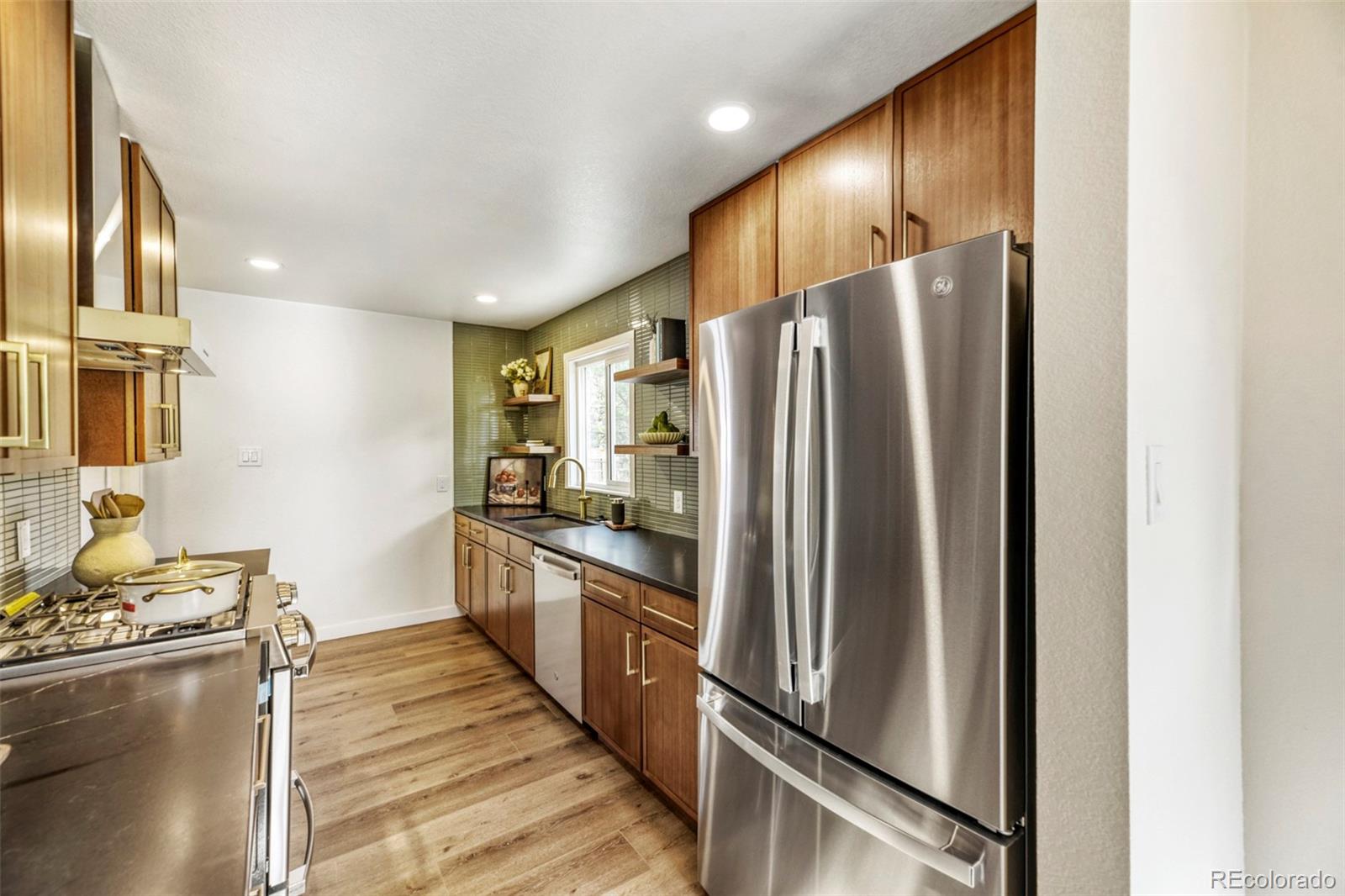 MLS Image #9 for 1590 s jackson street,denver, Colorado