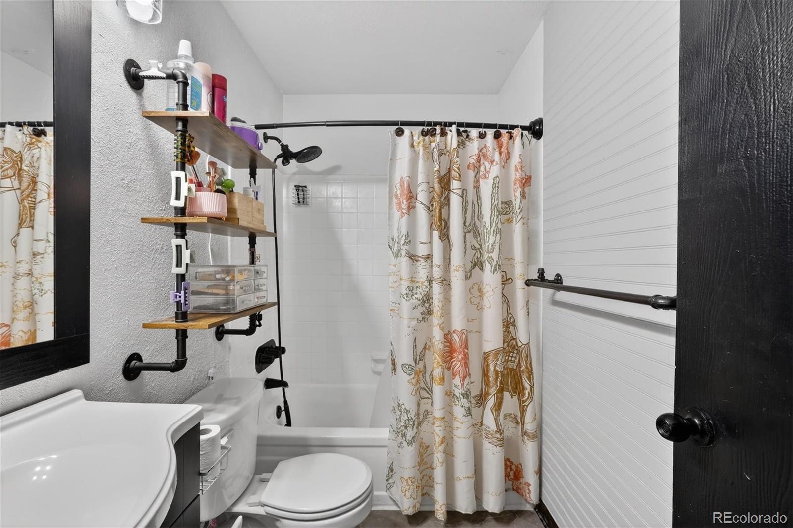 MLS Image #15 for 9334  bellaire street,thornton, Colorado