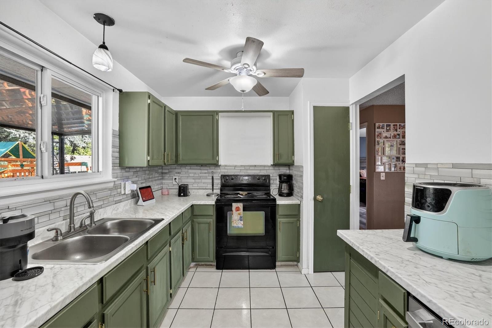 MLS Image #7 for 9334  bellaire street,thornton, Colorado