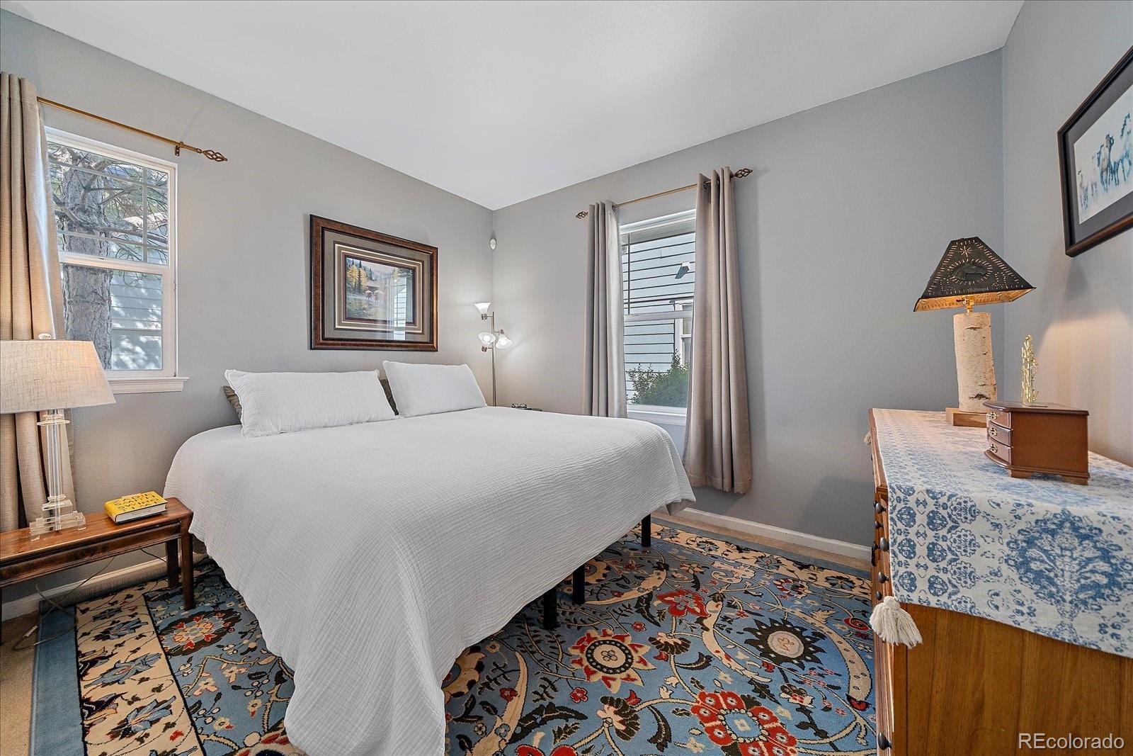 MLS Image #11 for 7493 e 26th avenue,denver, Colorado
