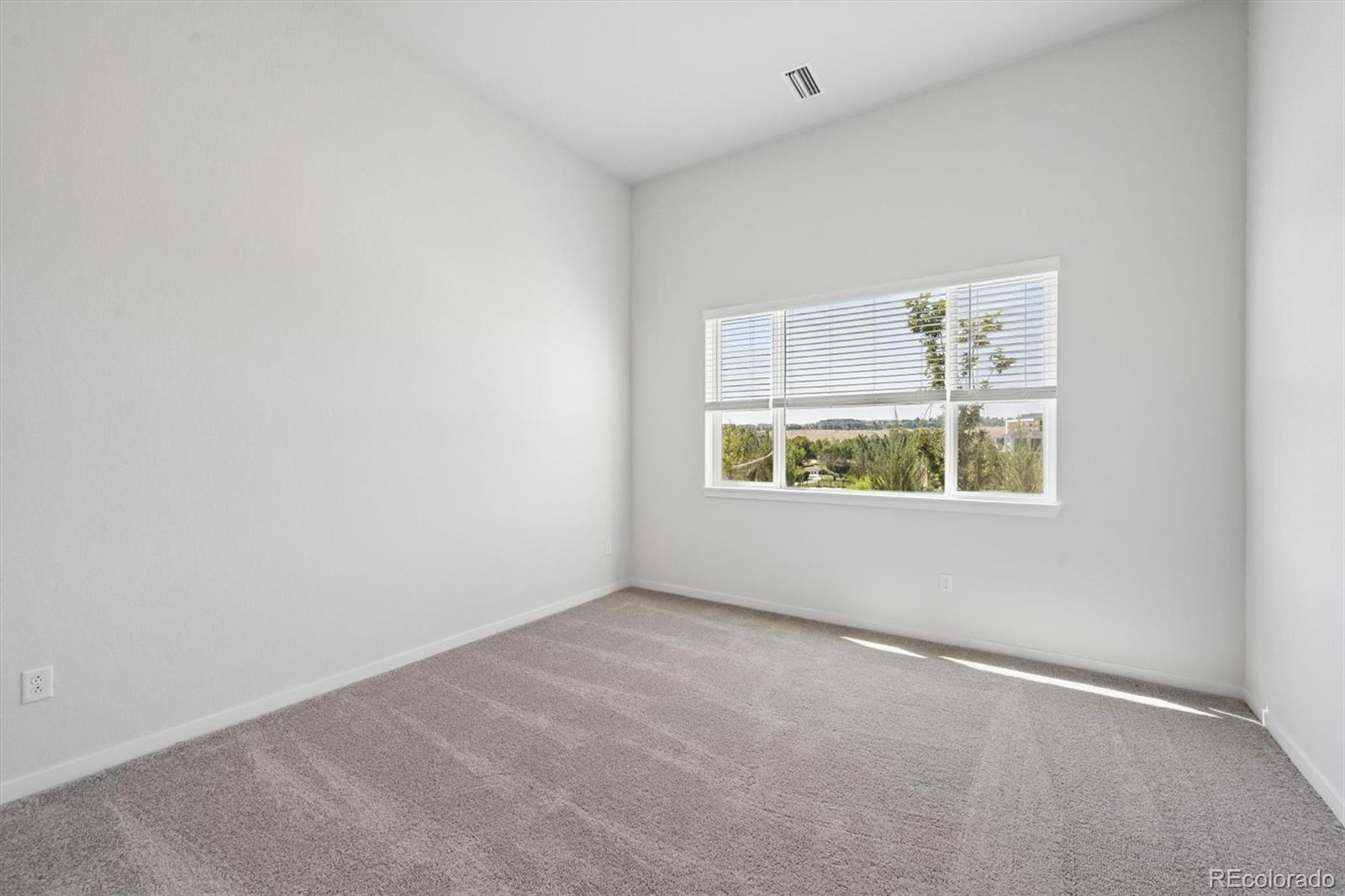 MLS Image #6 for 483  interlocken boulevard 106,broomfield, Colorado