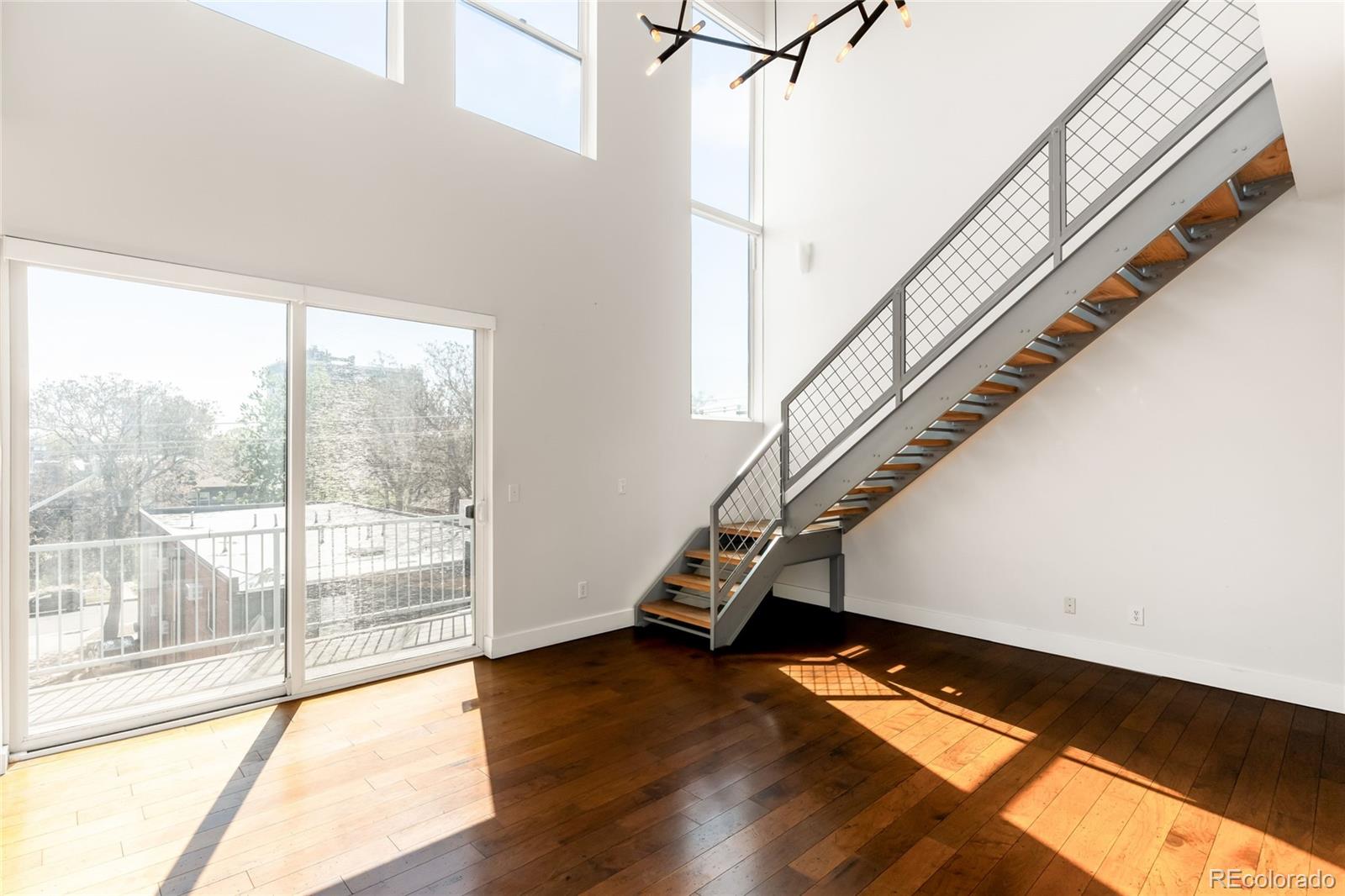 MLS Image #14 for 1738 n franklin street,denver, Colorado