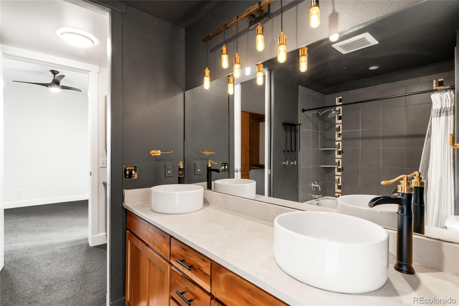 MLS Image #22 for 1738 n franklin street,denver, Colorado