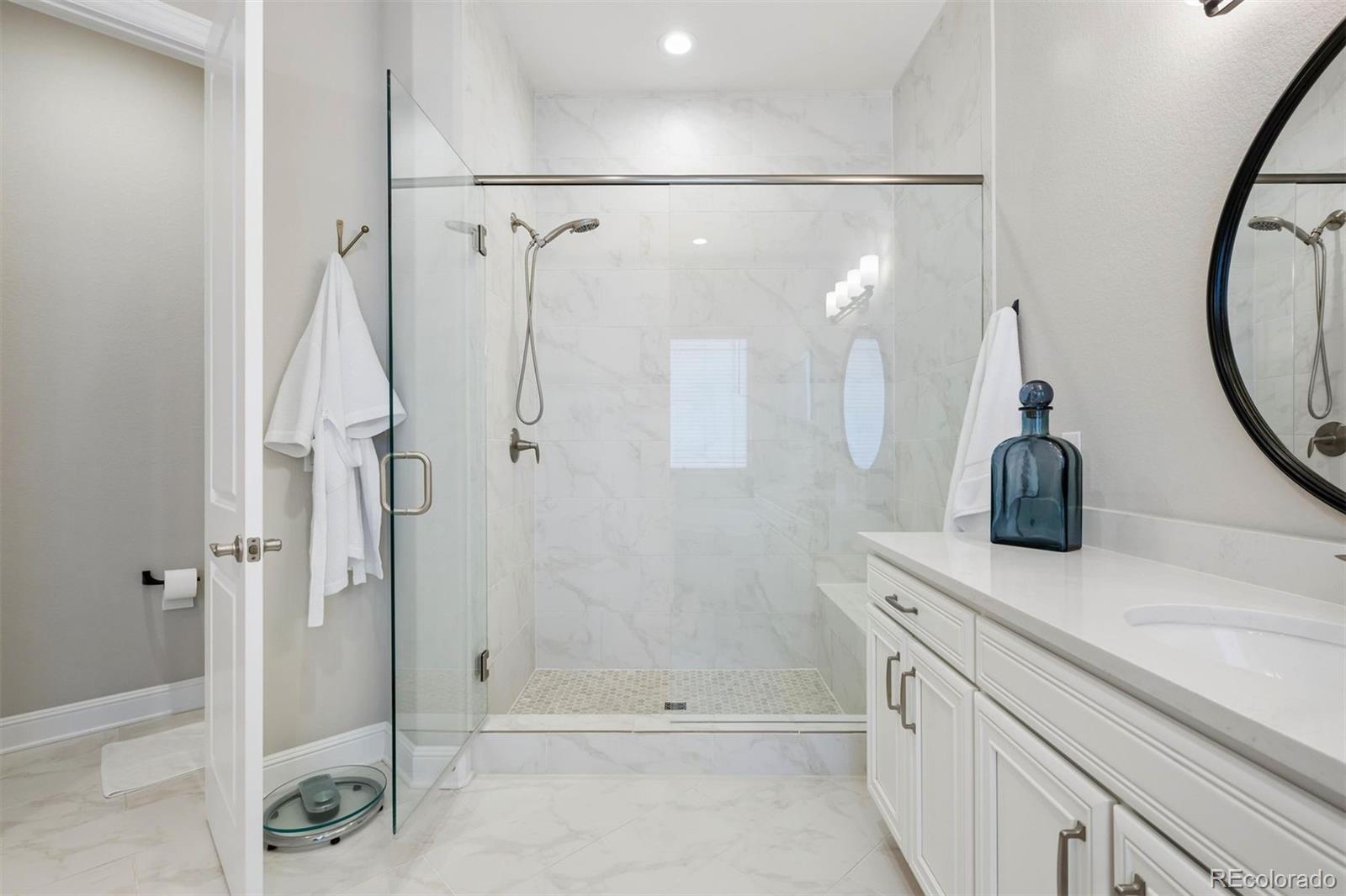 MLS Image #25 for 8457 s shawnee court,aurora, Colorado