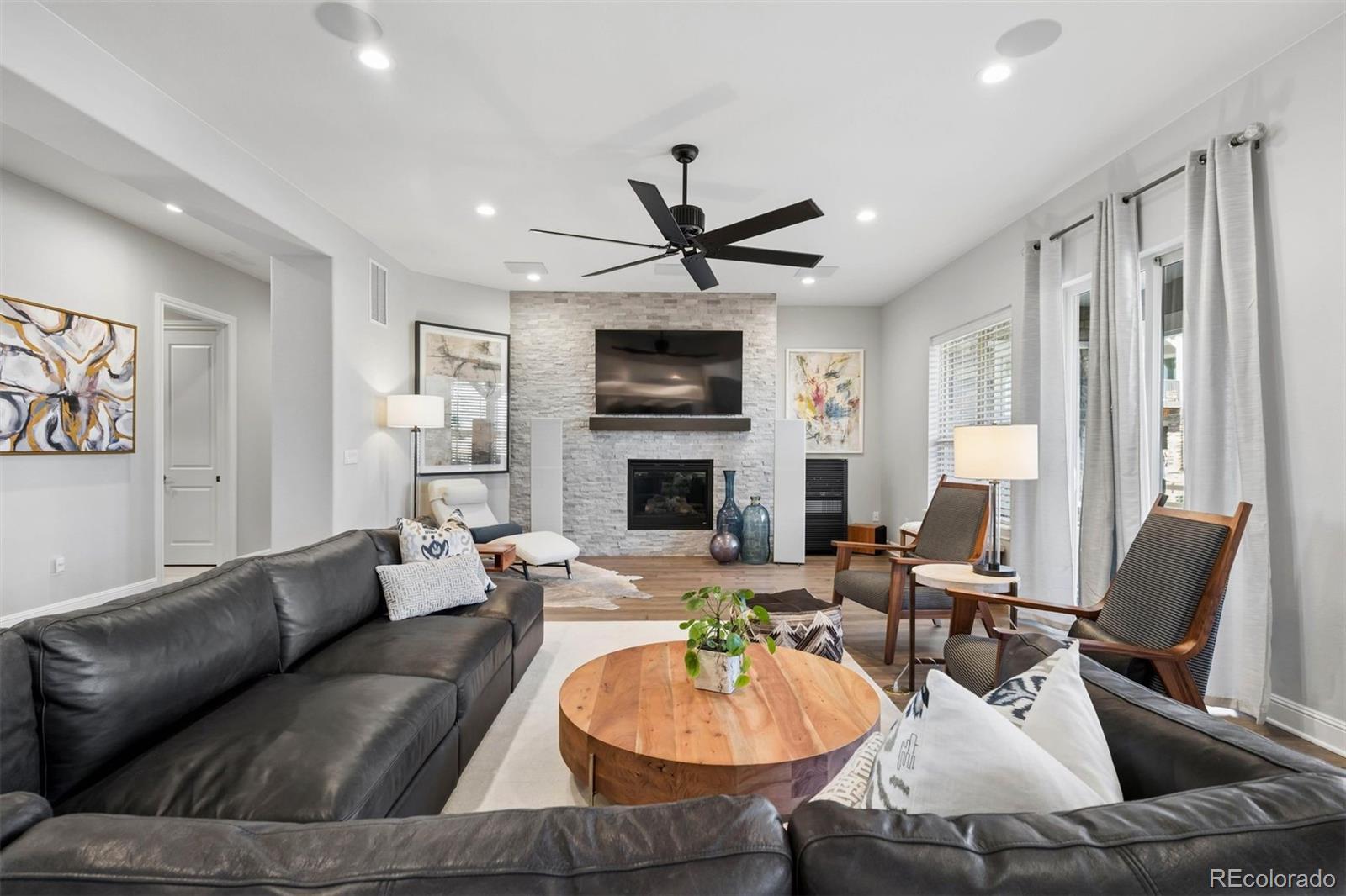 MLS Image #5 for 8457 s shawnee court,aurora, Colorado