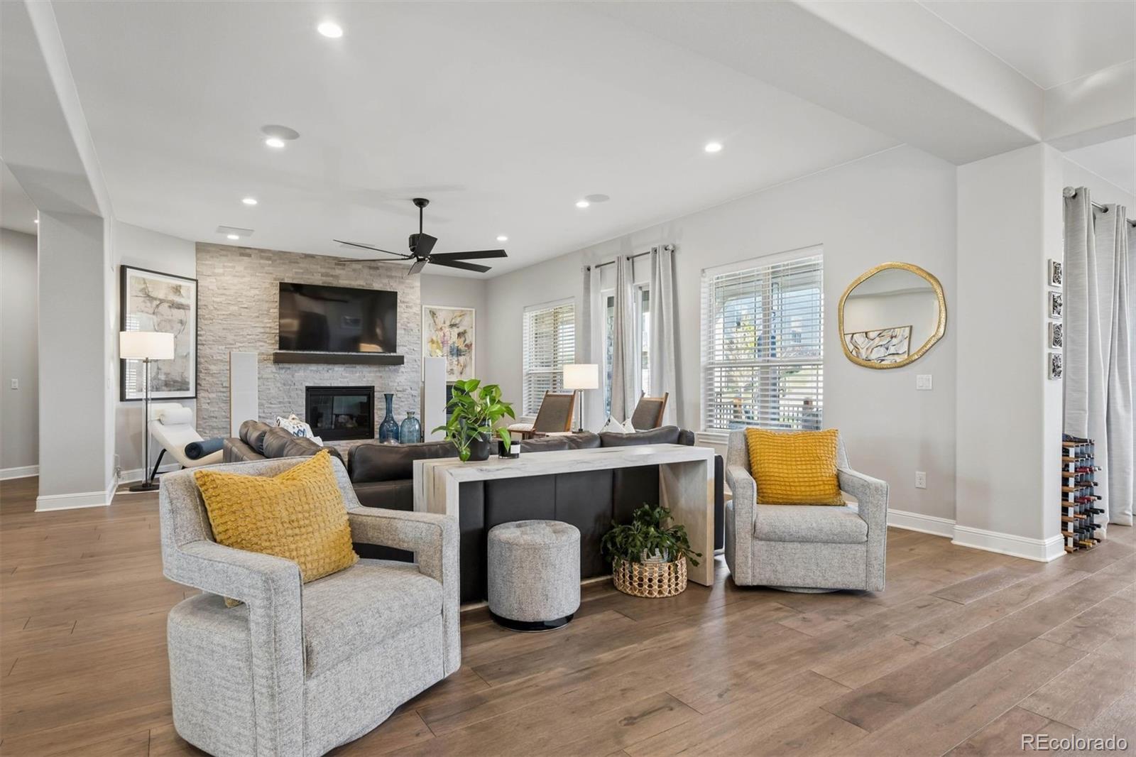 MLS Image #8 for 8457 s shawnee court,aurora, Colorado