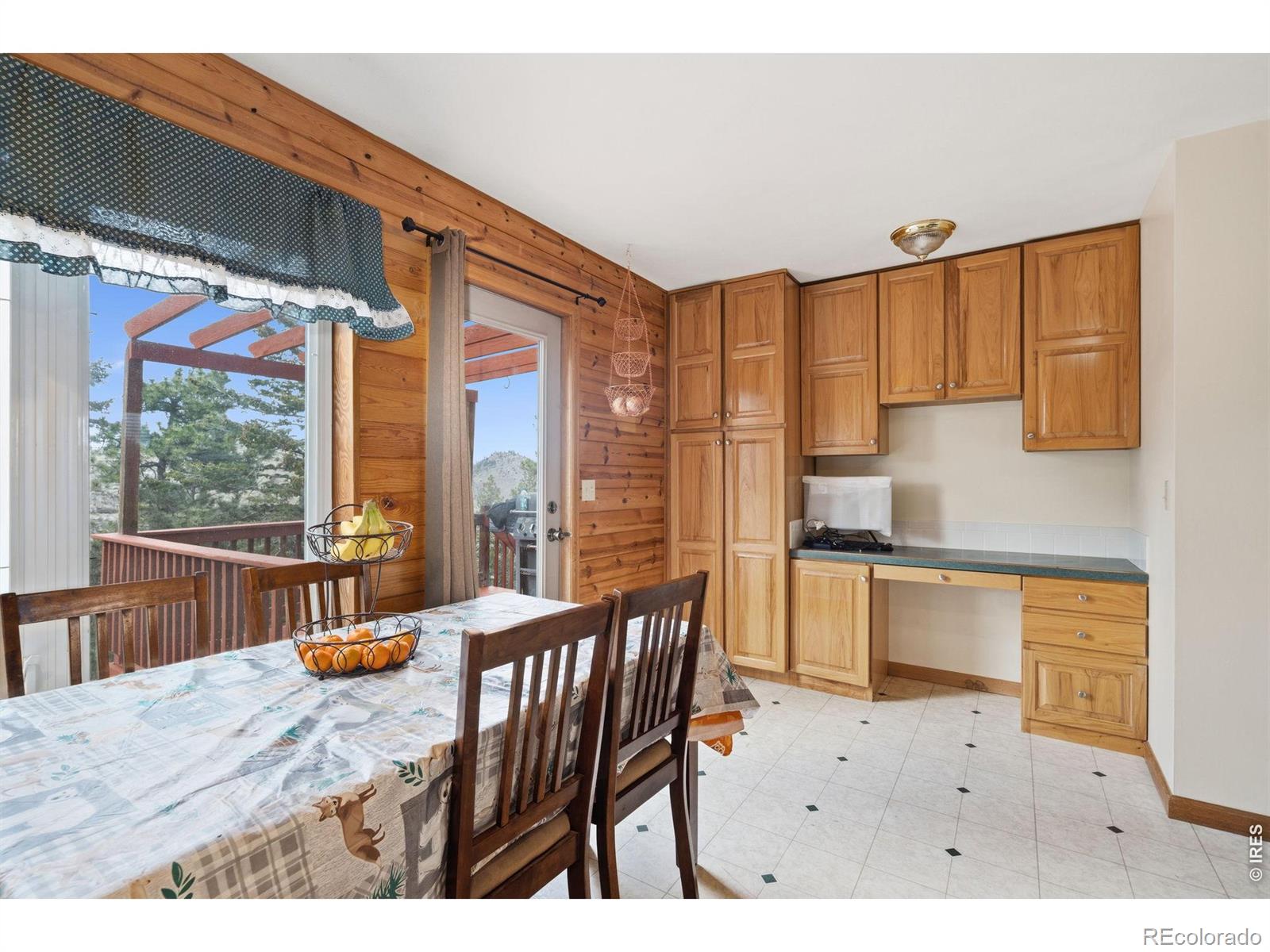 MLS Image #12 for 801  montcalm drive,livermore, Colorado