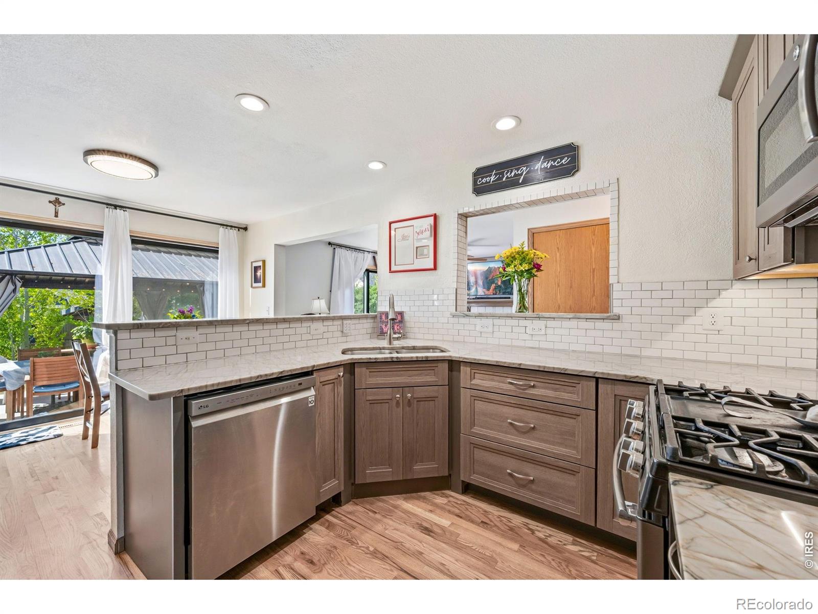 MLS Image #13 for 656  torrey pines lane,johnstown, Colorado