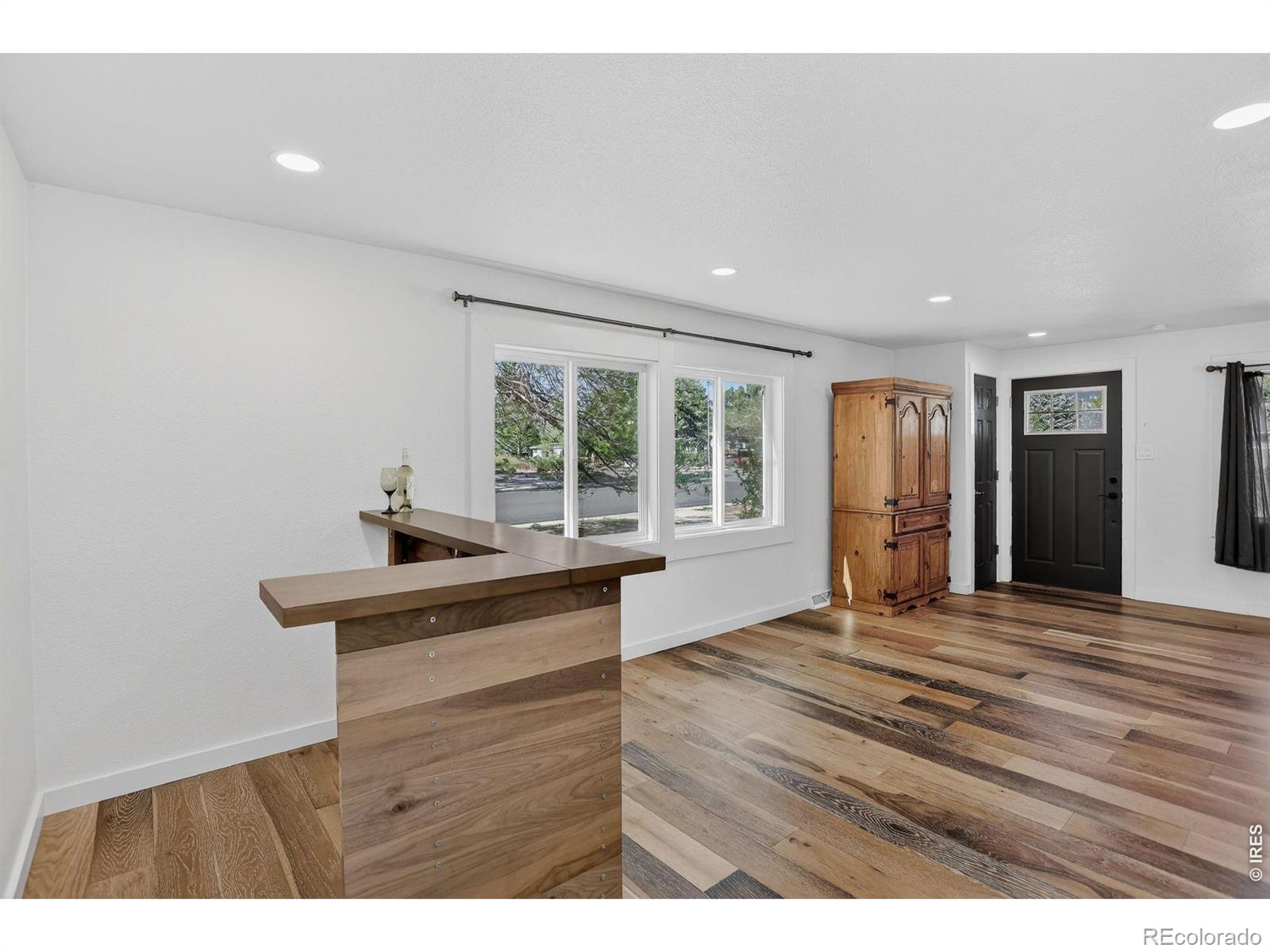MLS Image #7 for 2016 w lake street,fort collins, Colorado