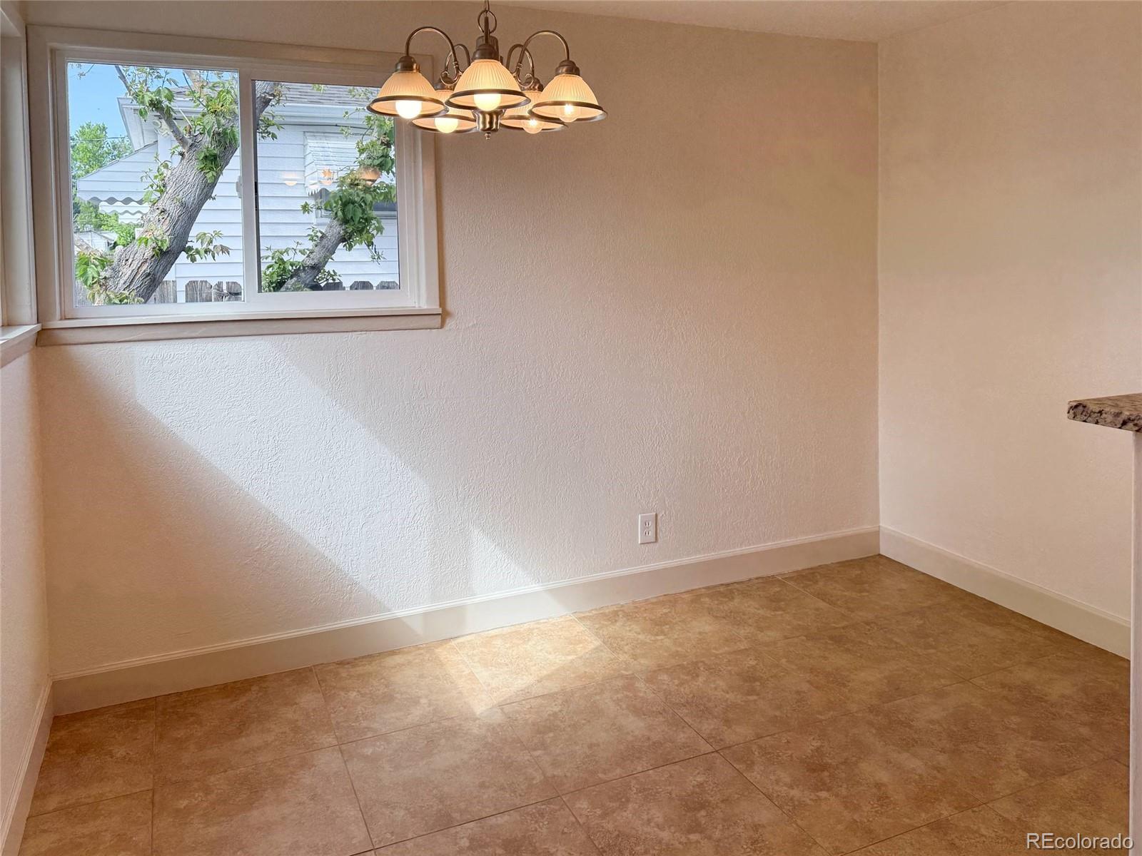MLS Image #11 for 4437 s bannock street,englewood, Colorado