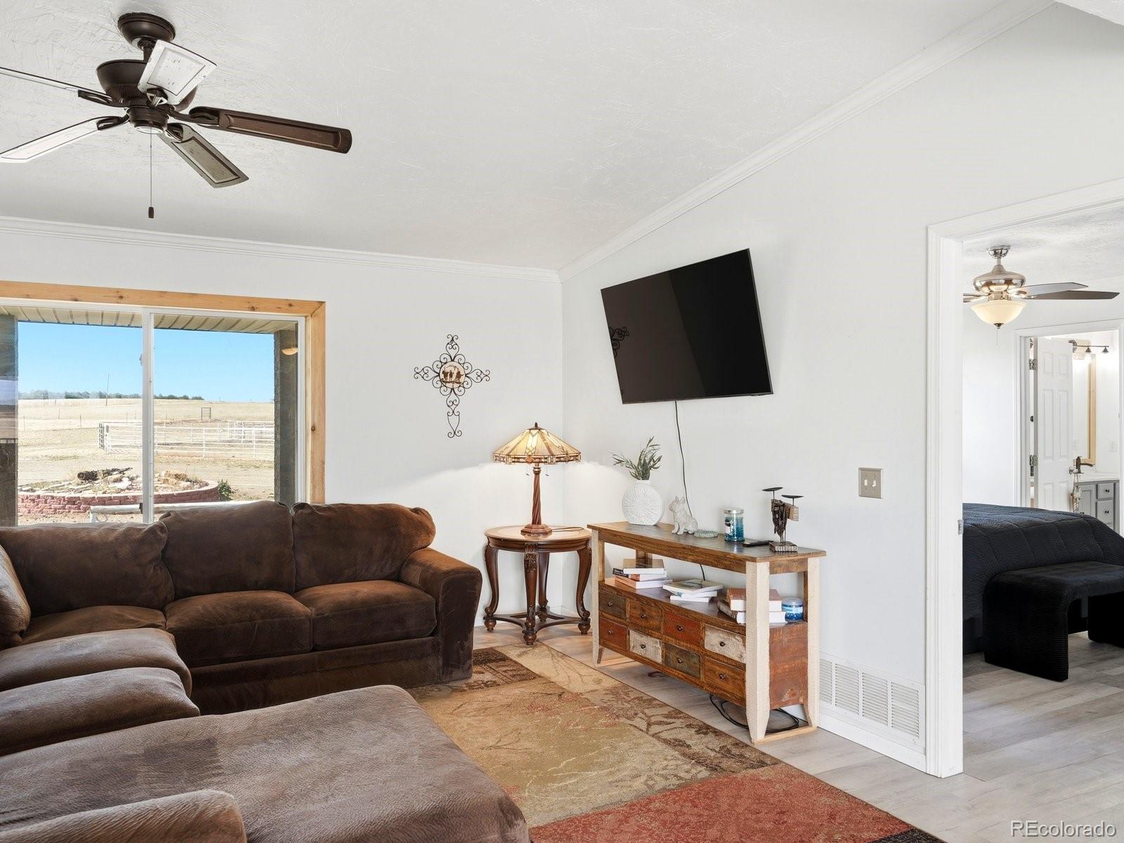 MLS Image #18 for 6450  county road 181 ,byers, Colorado