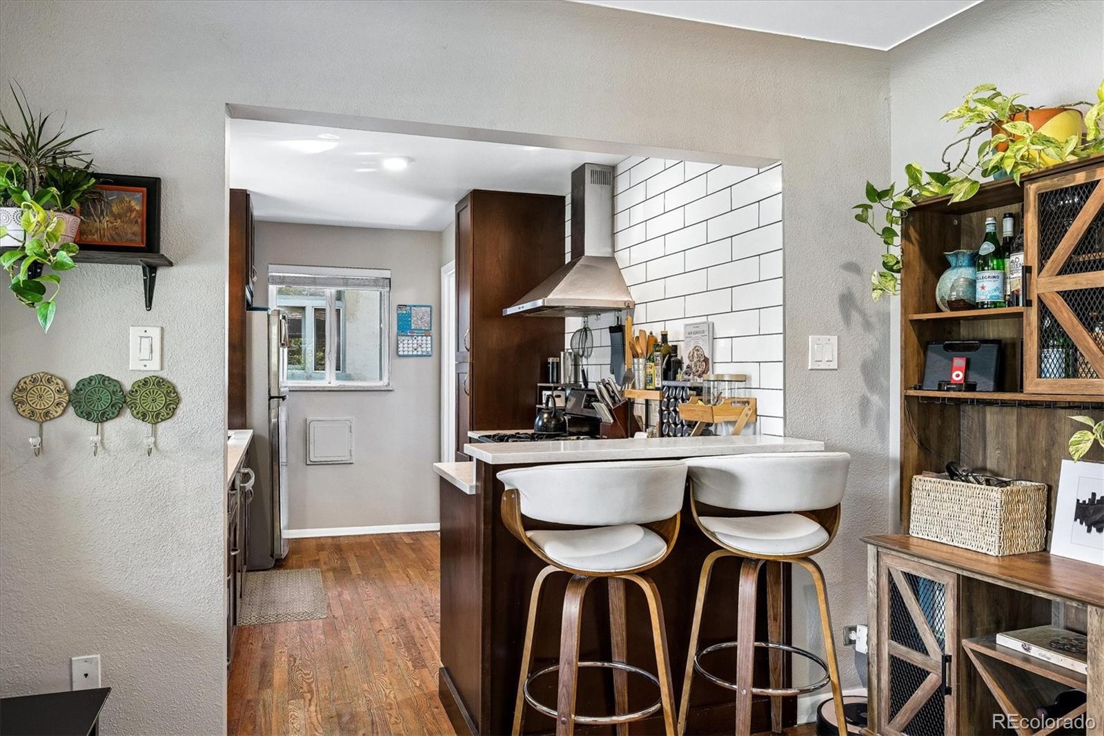 MLS Image #14 for 1439 s university boulevard,denver, Colorado