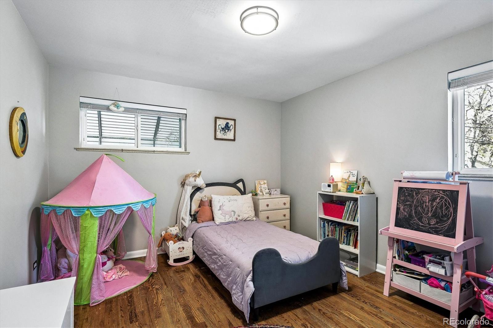 MLS Image #19 for 1439 s university boulevard,denver, Colorado