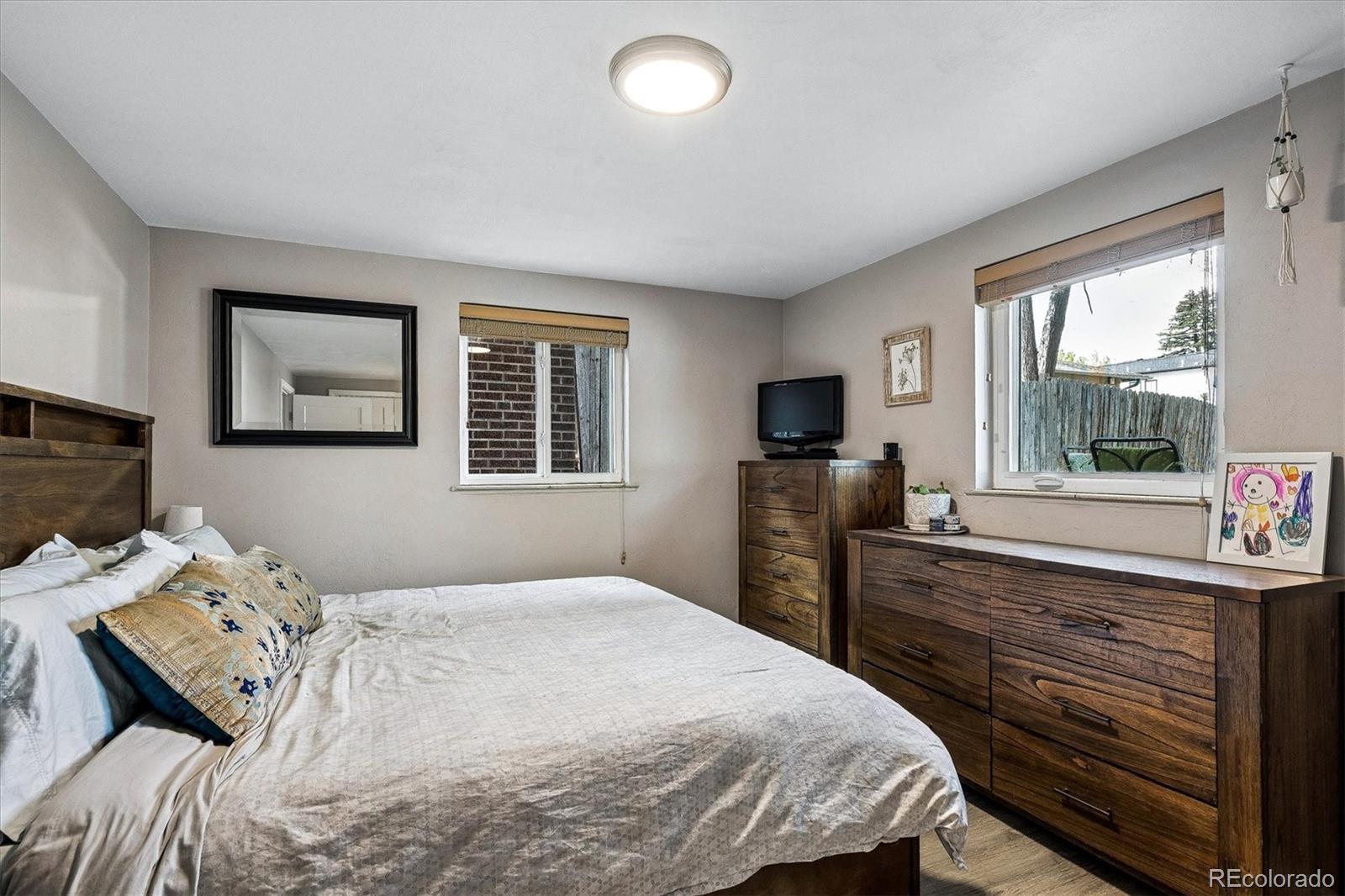 MLS Image #29 for 1439 s university boulevard,denver, Colorado