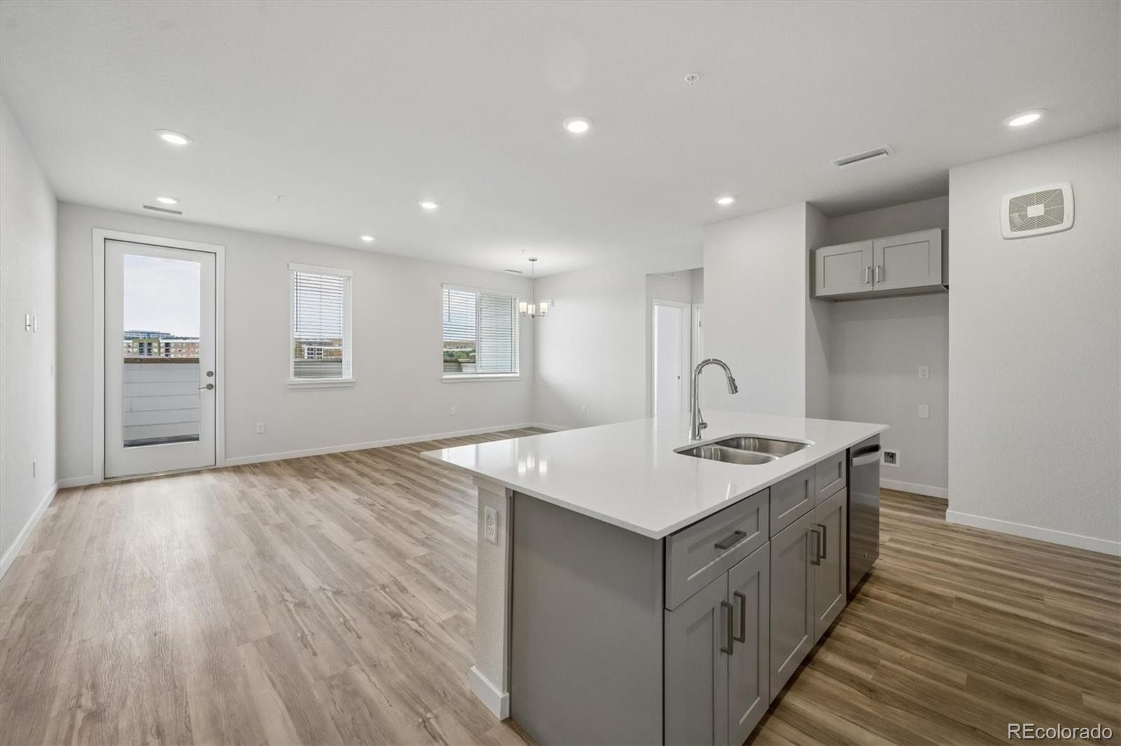 MLS Image #0 for 483  interlocken boulevard 206,broomfield, Colorado