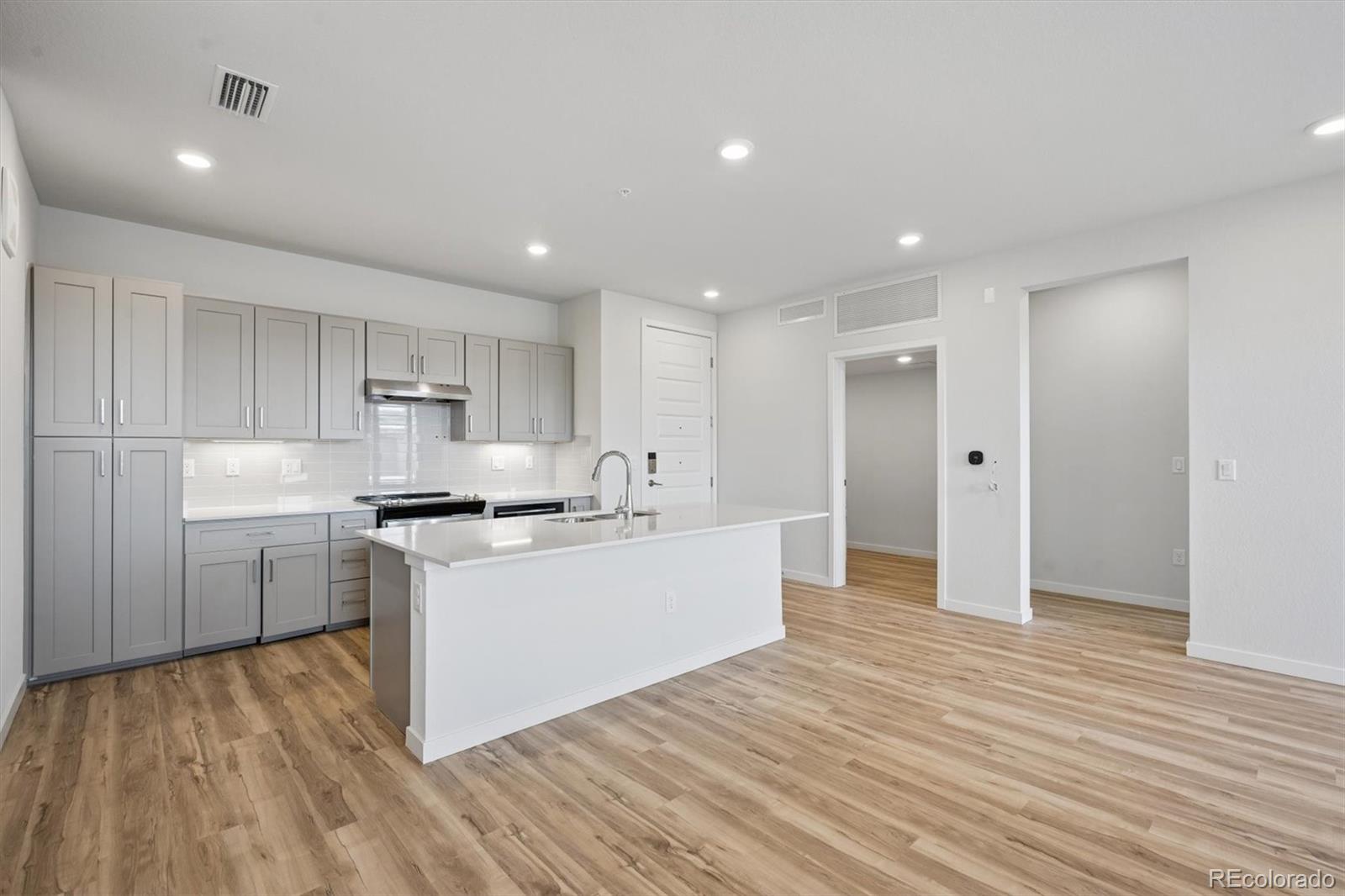 MLS Image #2 for 483  interlocken boulevard 206,broomfield, Colorado
