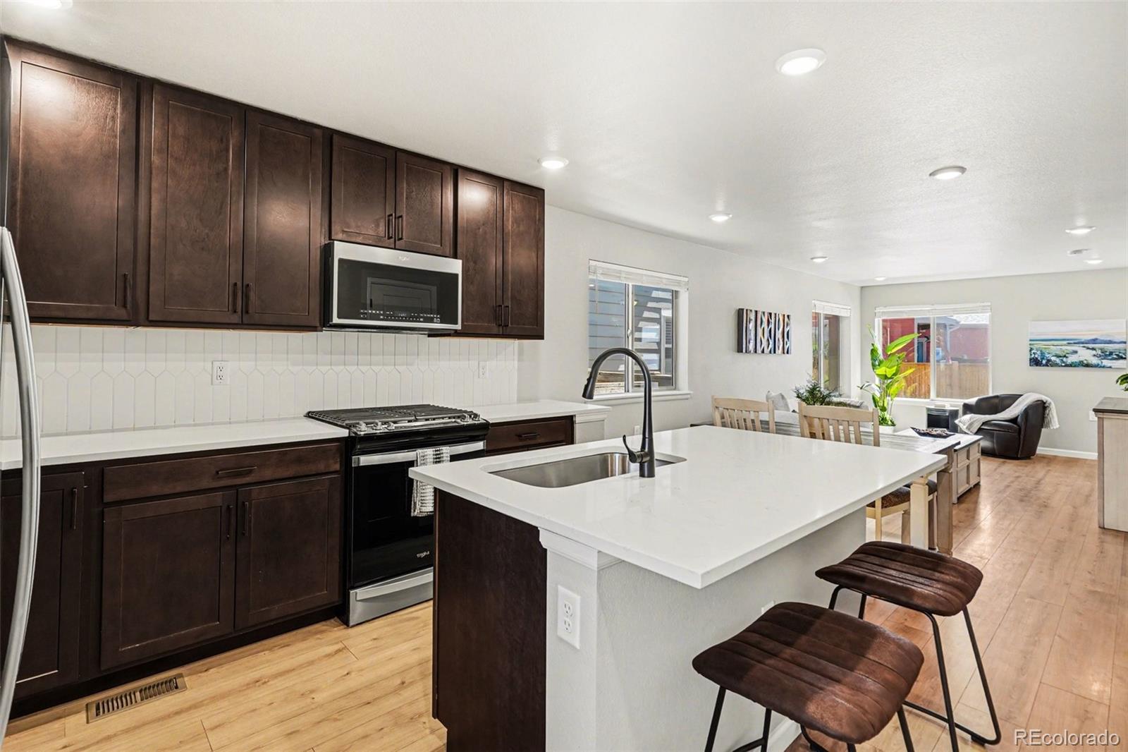 MLS Image #11 for 6331 n hanover street,denver, Colorado