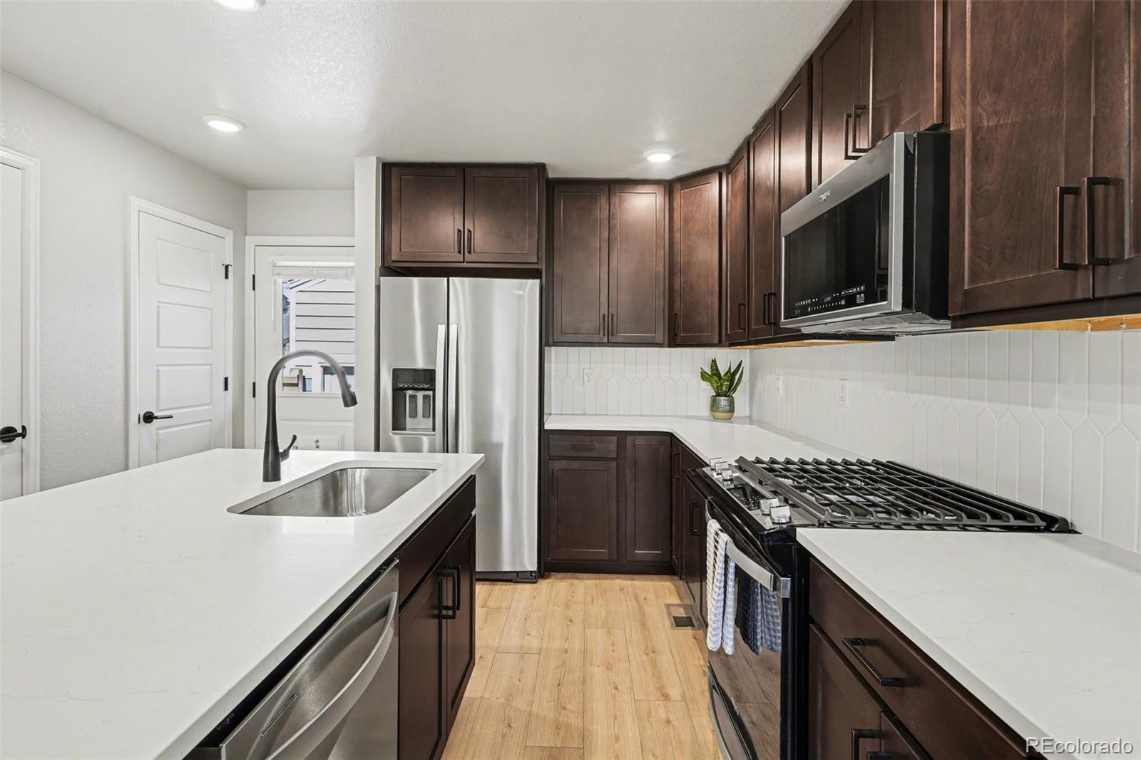 MLS Image #12 for 6331 n hanover street,denver, Colorado