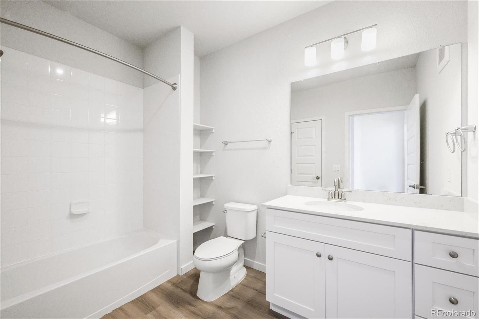 MLS Image #10 for 483  interlocken boulevard 305,broomfield, Colorado