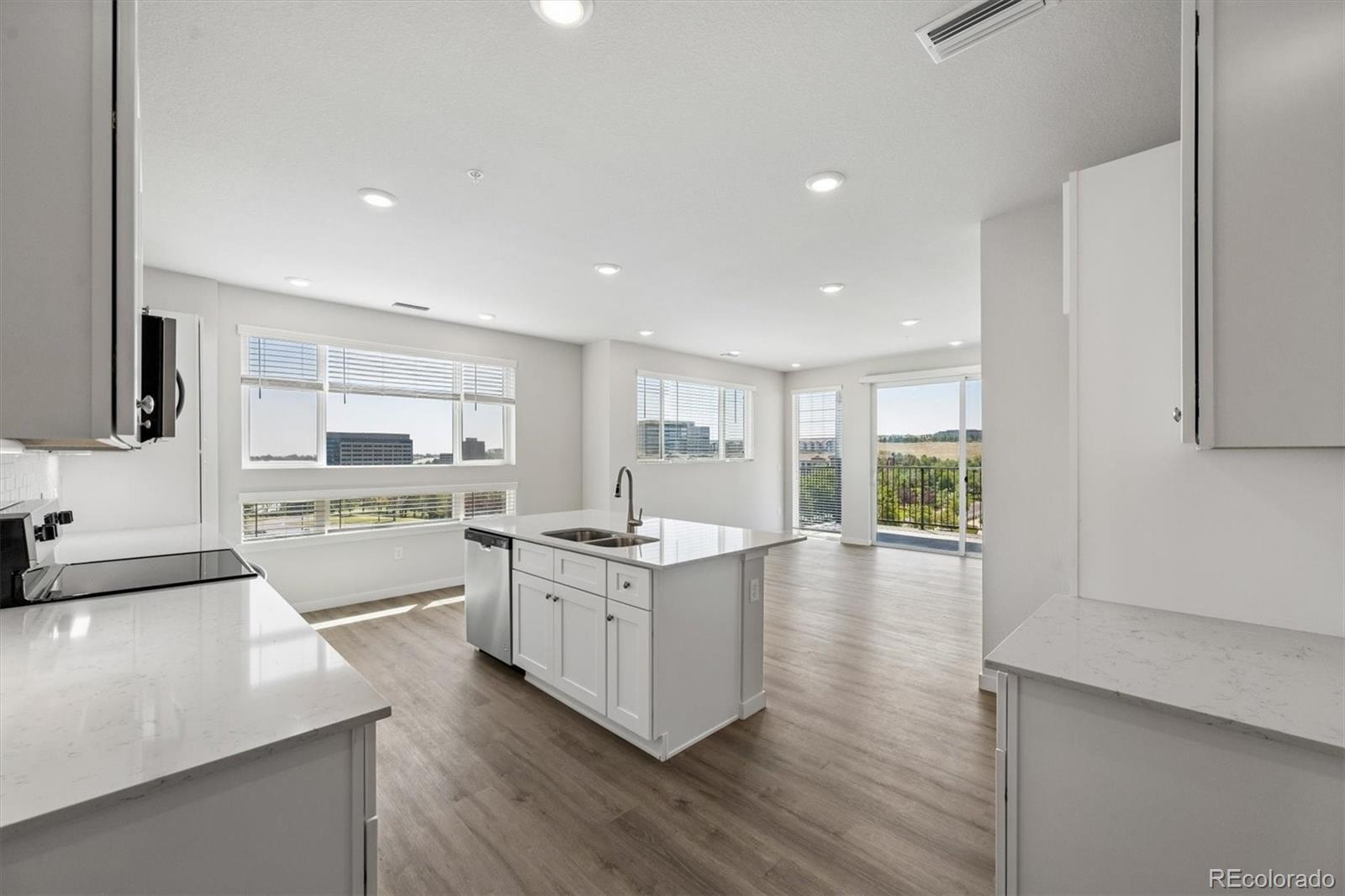 MLS Image #3 for 483  interlocken boulevard 305,broomfield, Colorado