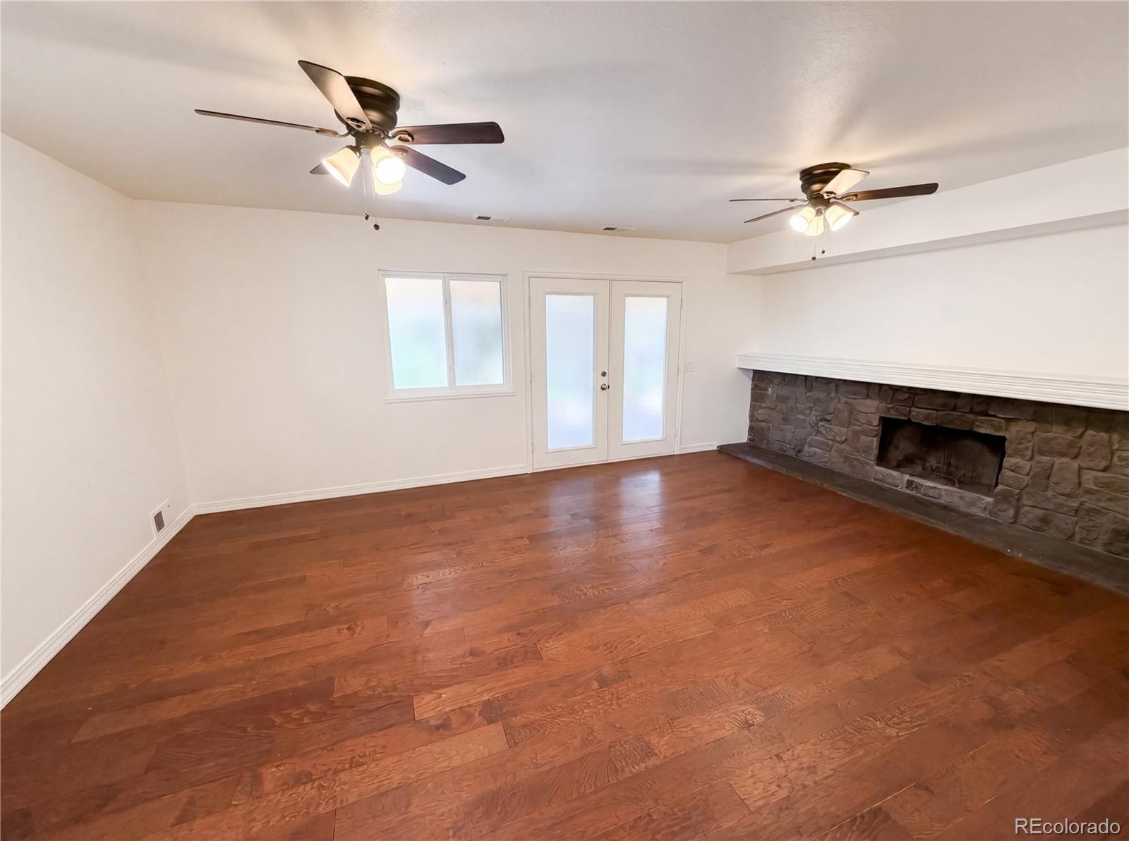 MLS Image #11 for 10330 e weaver place,englewood, Colorado