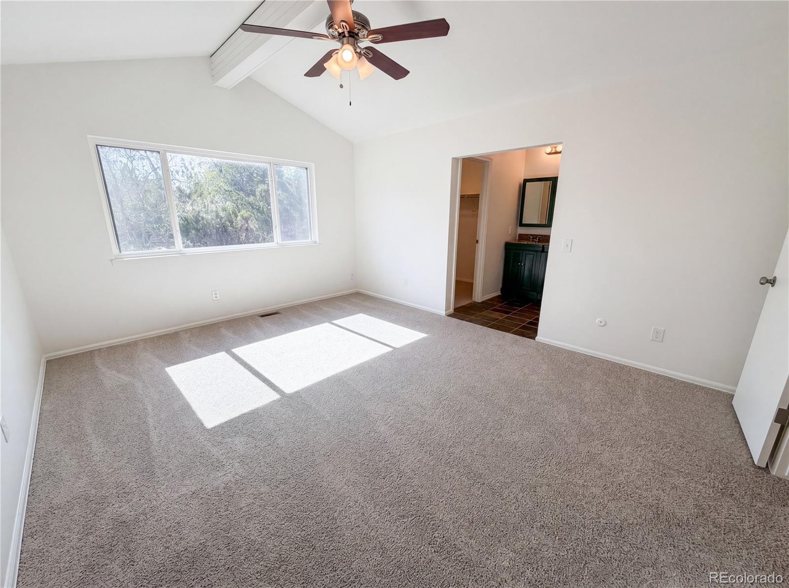 MLS Image #14 for 10330 e weaver place,englewood, Colorado