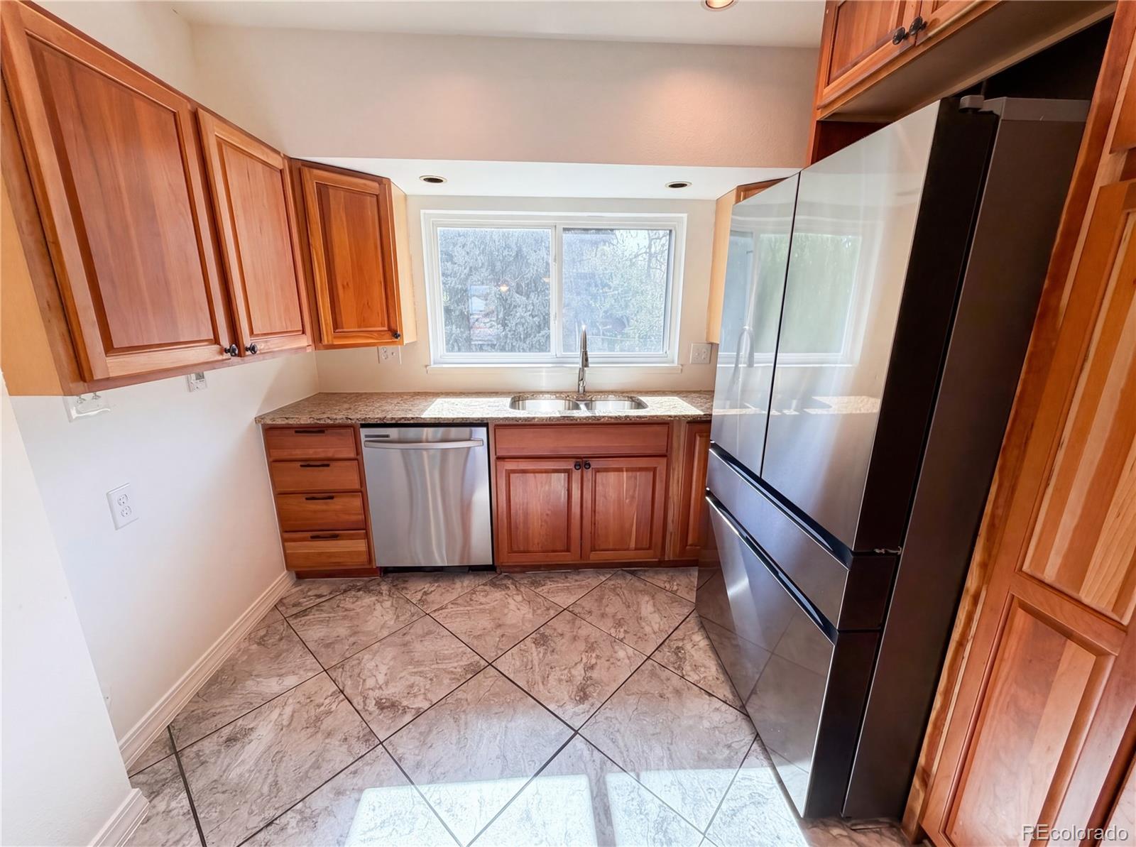 MLS Image #7 for 10330 e weaver place,englewood, Colorado