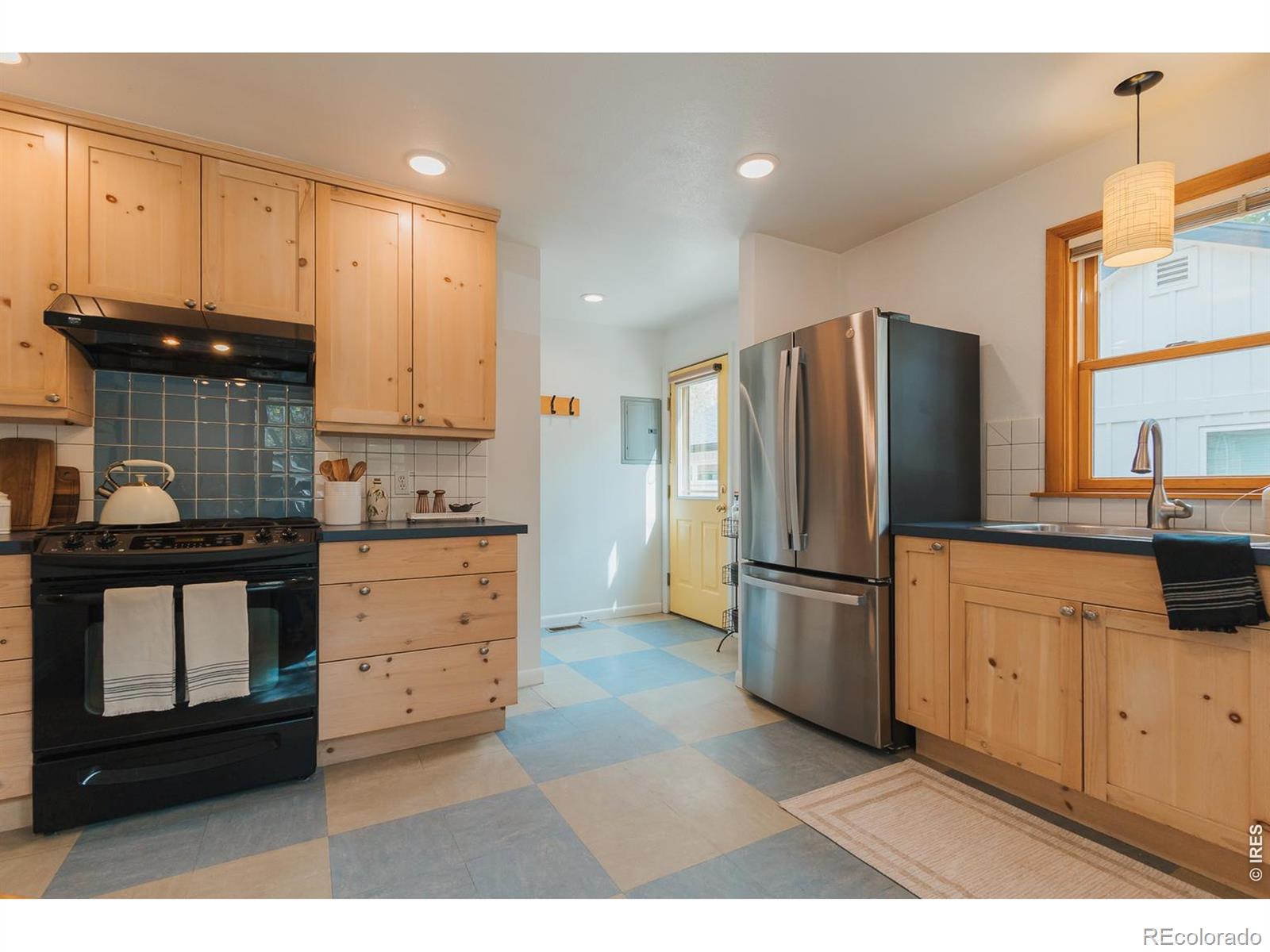 MLS Image #20 for 144 n bryan avenue,fort collins, Colorado