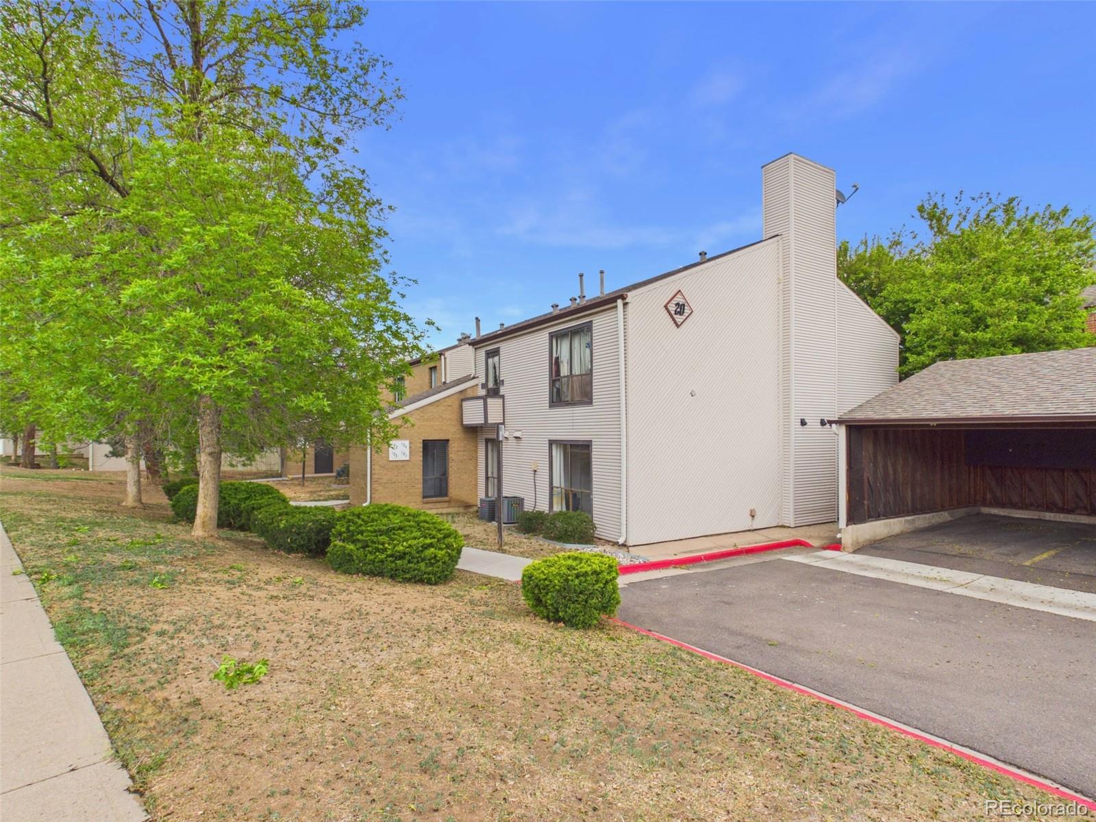 MLS Image #23 for 3550 s harlan street,denver, Colorado
