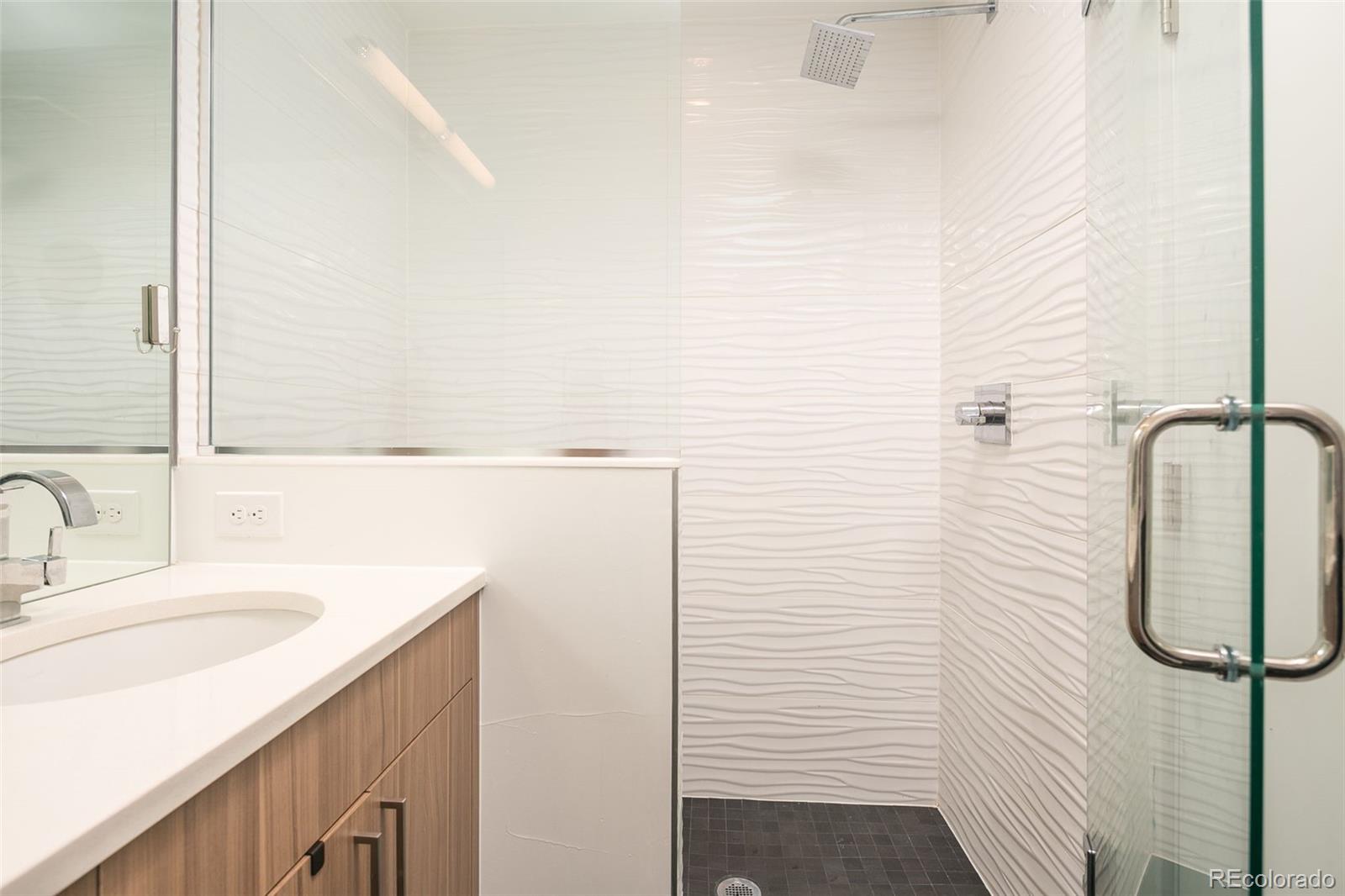 MLS Image #15 for 1616  irving street 4,denver, Colorado