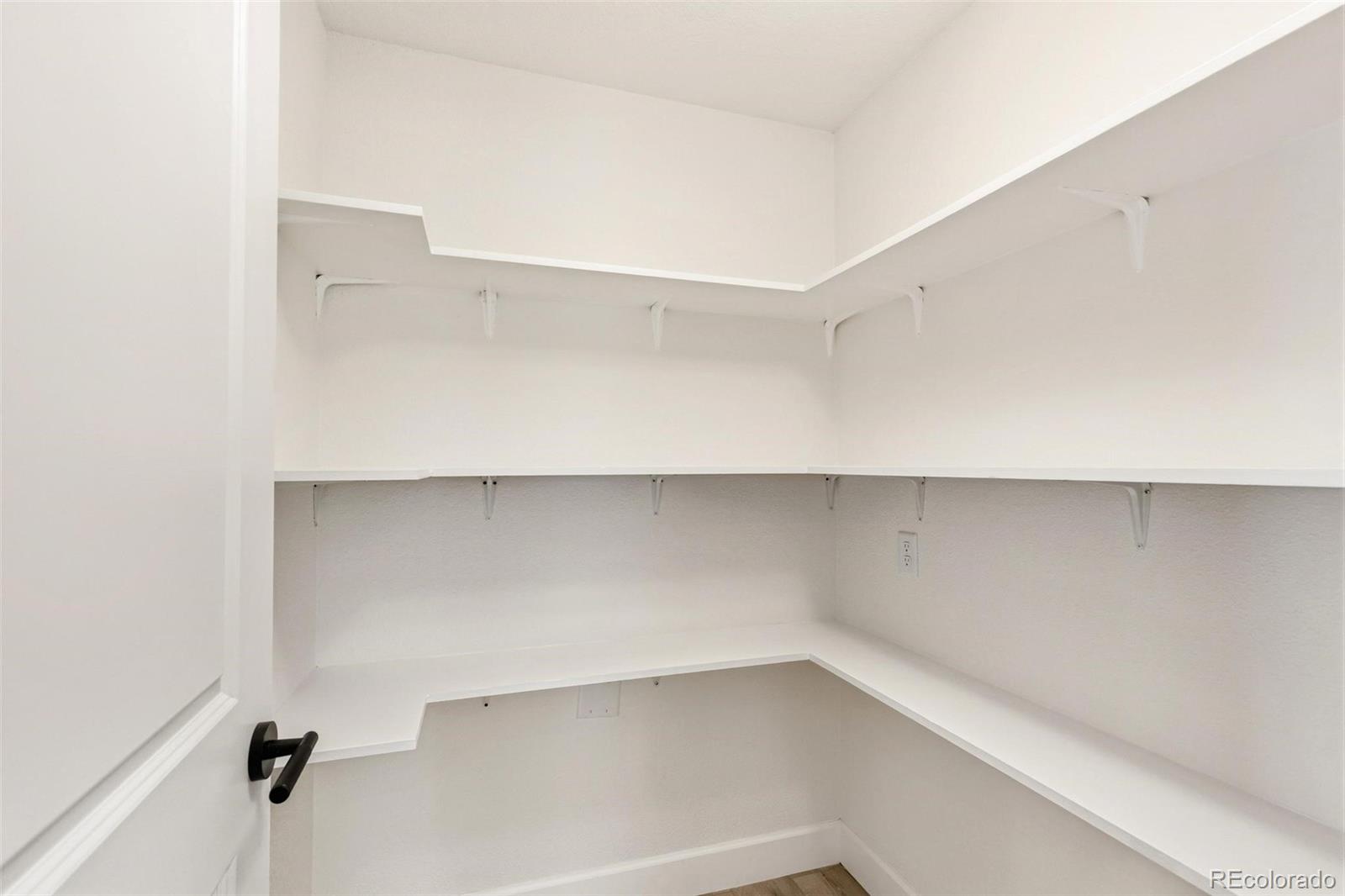 MLS Image #13 for 7445 s kendall boulevard,littleton, Colorado