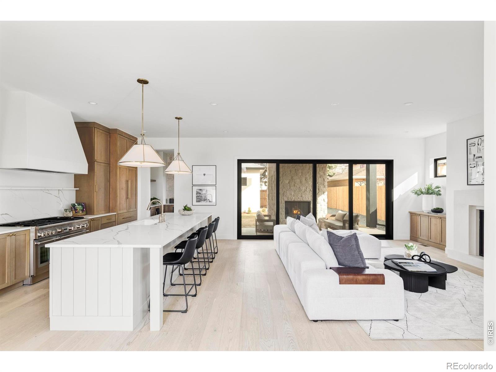 MLS Image #4 for 1060 s garfield street,denver, Colorado