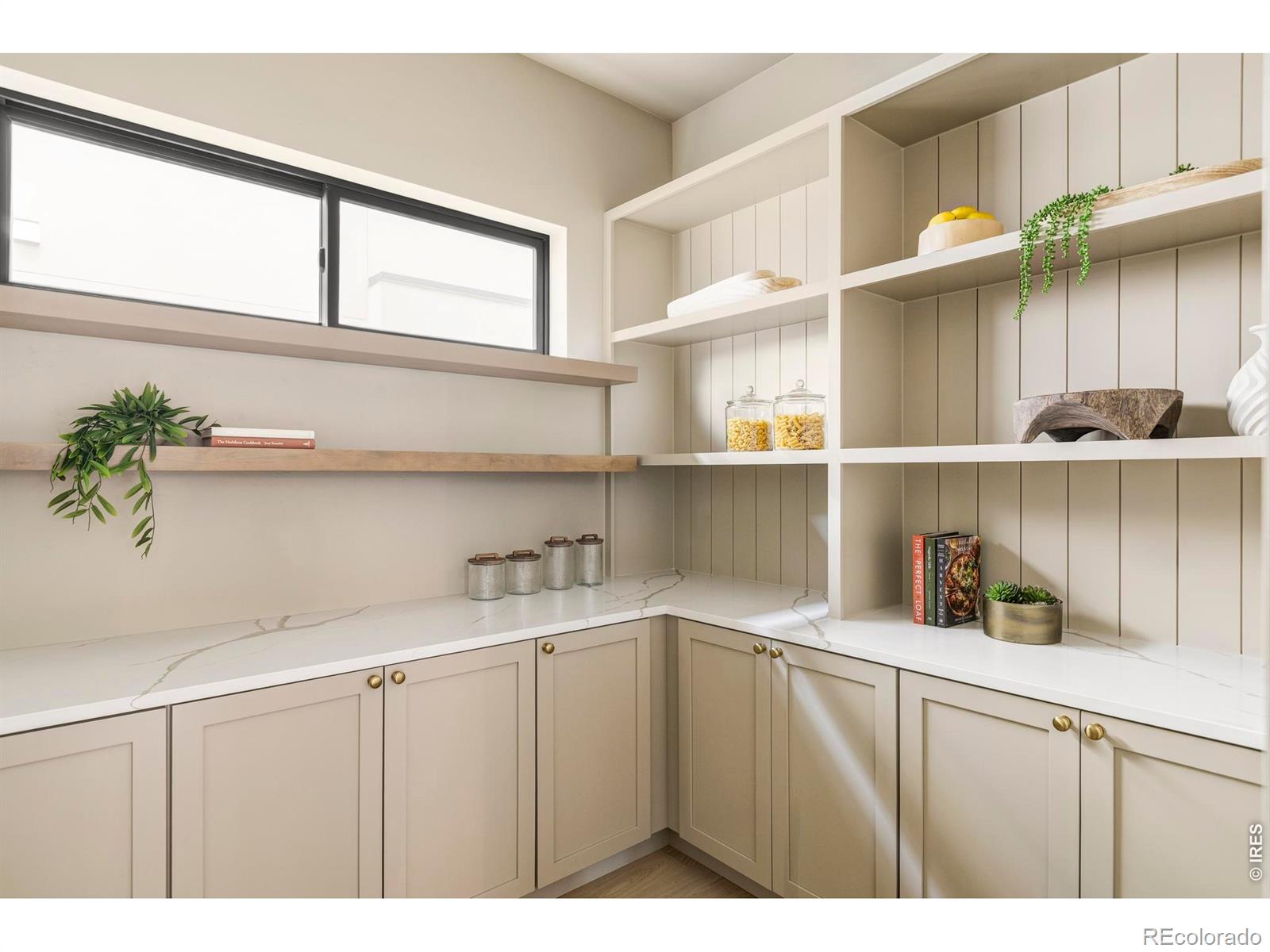 MLS Image #9 for 1060 s garfield street,denver, Colorado