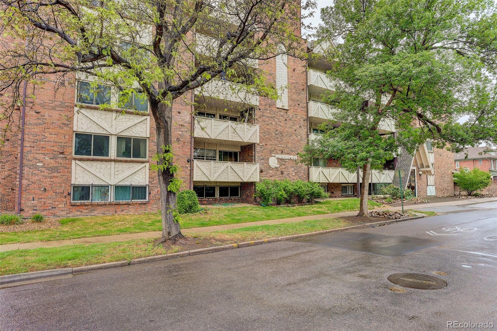 MLS Image #2 for 1366  garfield street 206,denver, Colorado