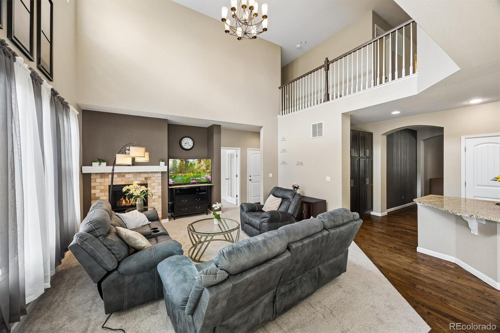 MLS Image #4 for 25481 e ottawa drive,aurora, Colorado