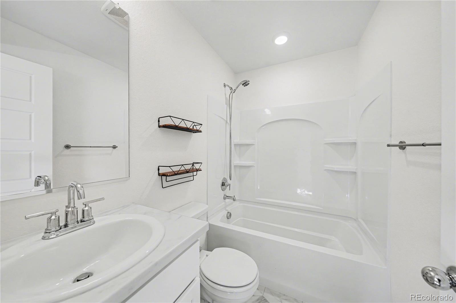 MLS Image #16 for 270  cardinal street,johnstown, Colorado