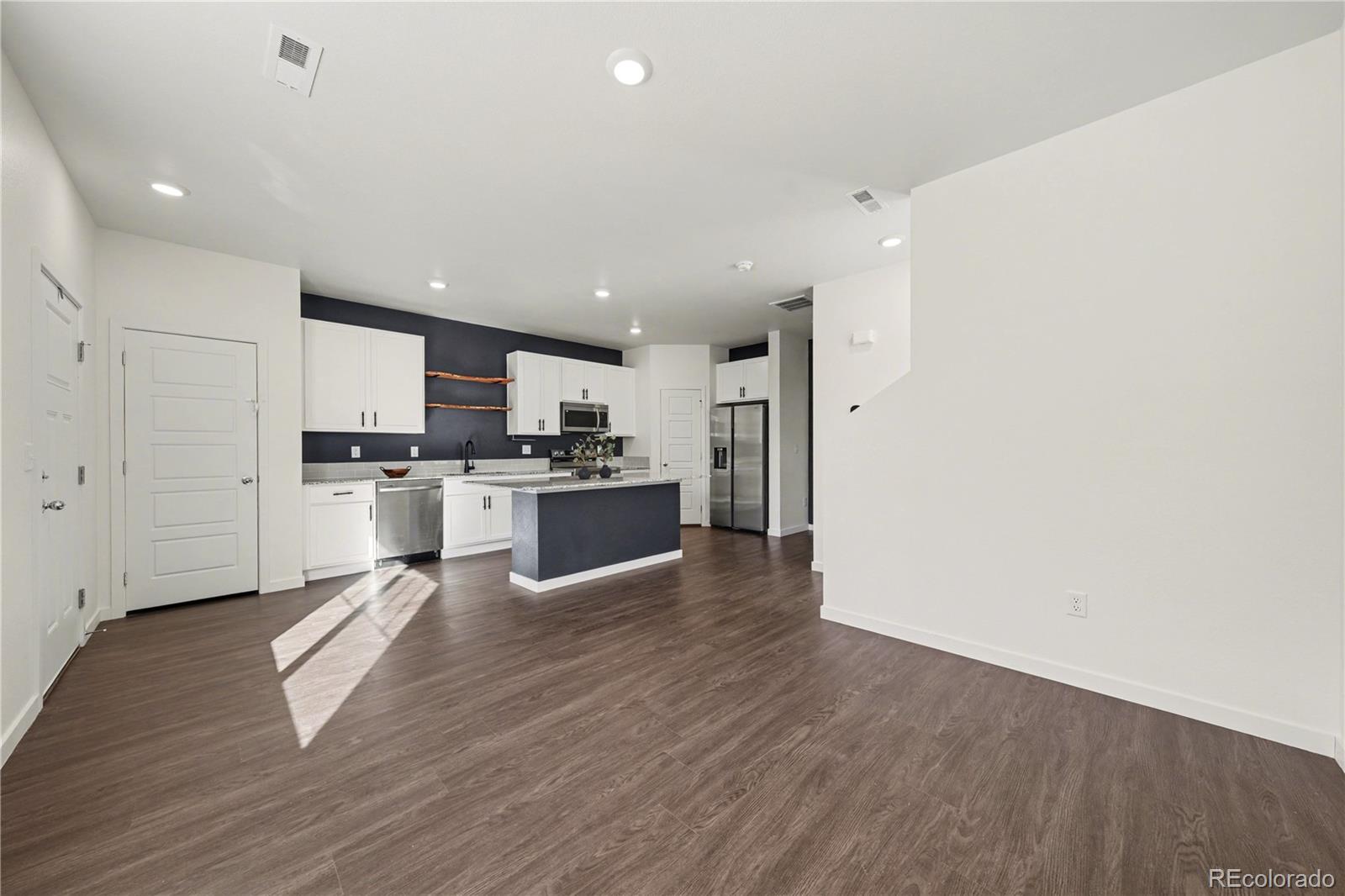 MLS Image #3 for 270  cardinal street,johnstown, Colorado