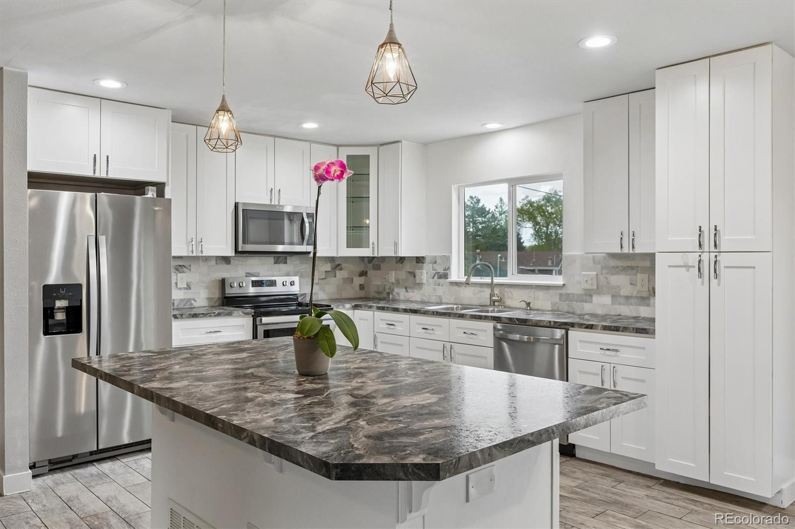 MLS Image #10 for 10534  carmela lane,northglenn, Colorado
