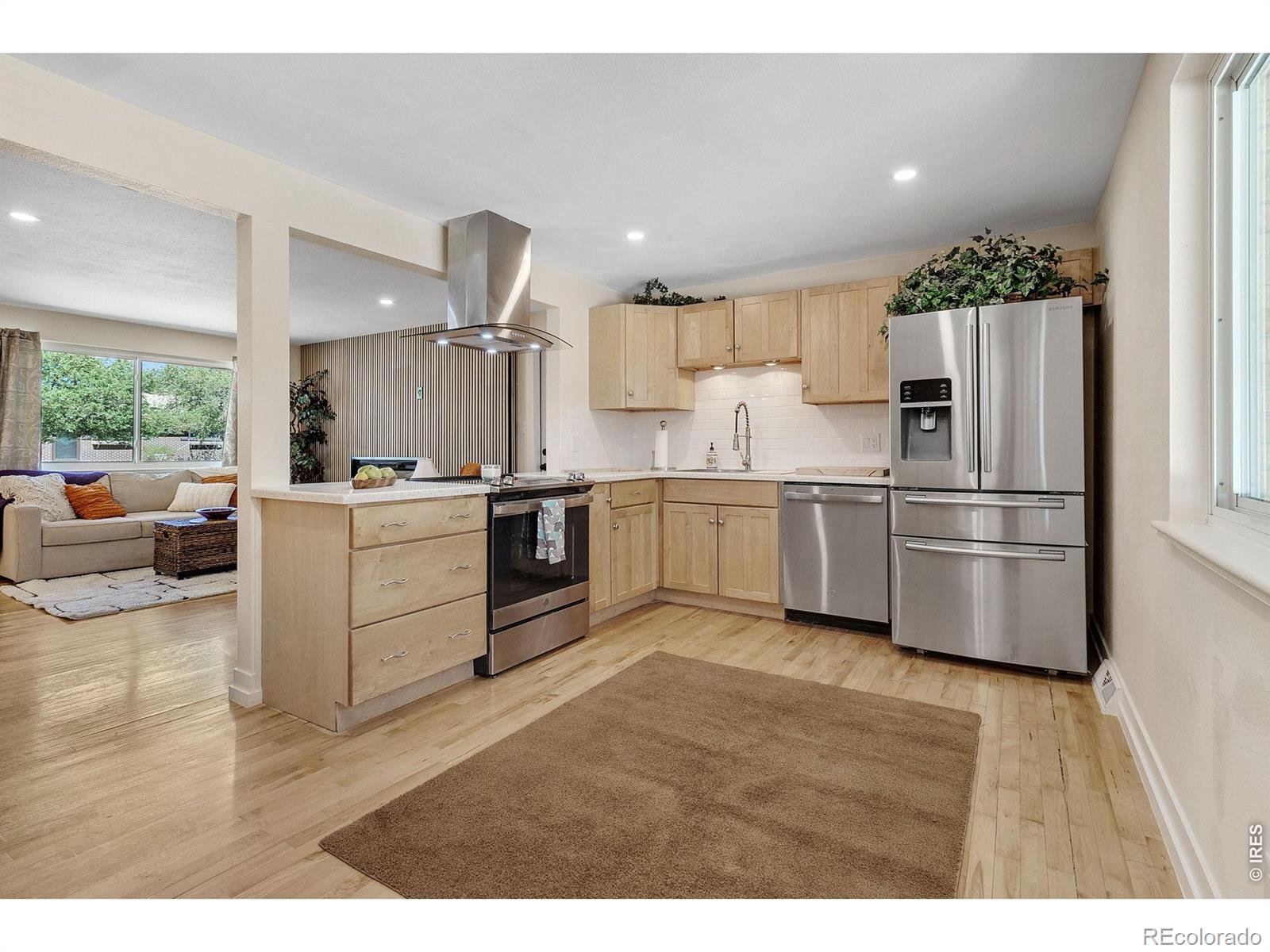 MLS Image #14 for 6518  xavier street,arvada, Colorado