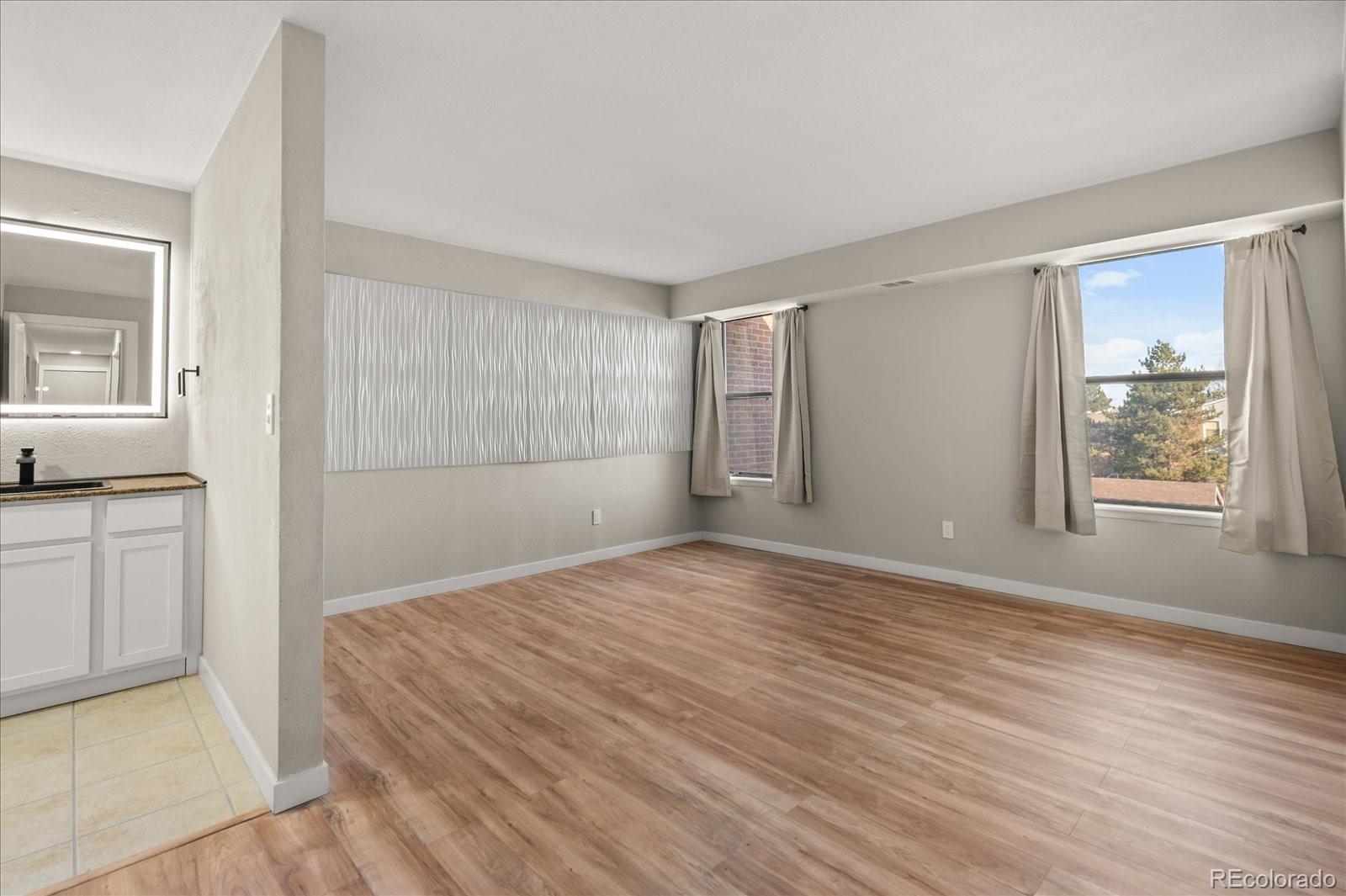MLS Image #9 for 14438  e 1st drive ,aurora, Colorado