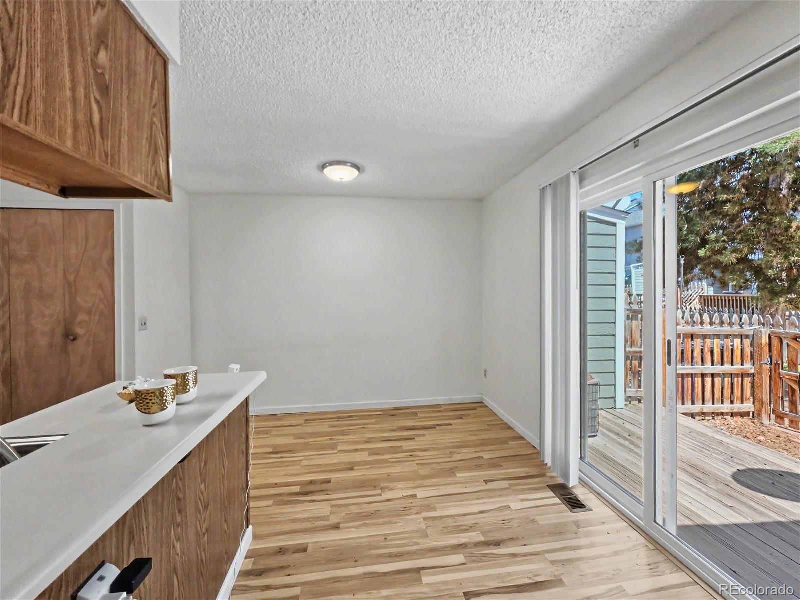 MLS Image #8 for 1699 s trenton street 8,denver, Colorado