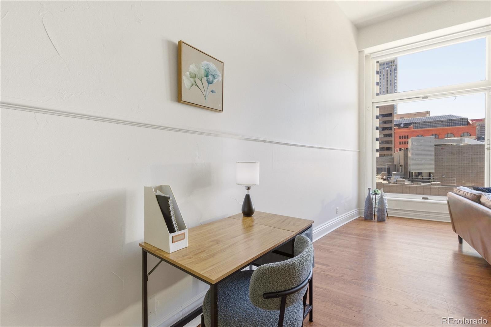 MLS Image #3 for 1617  california street 3b,denver, Colorado