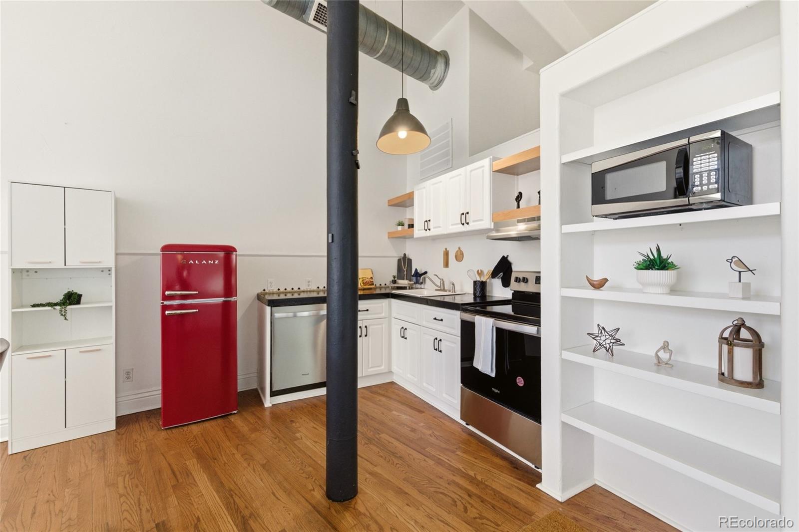 MLS Image #9 for 1617  california street 3b,denver, Colorado