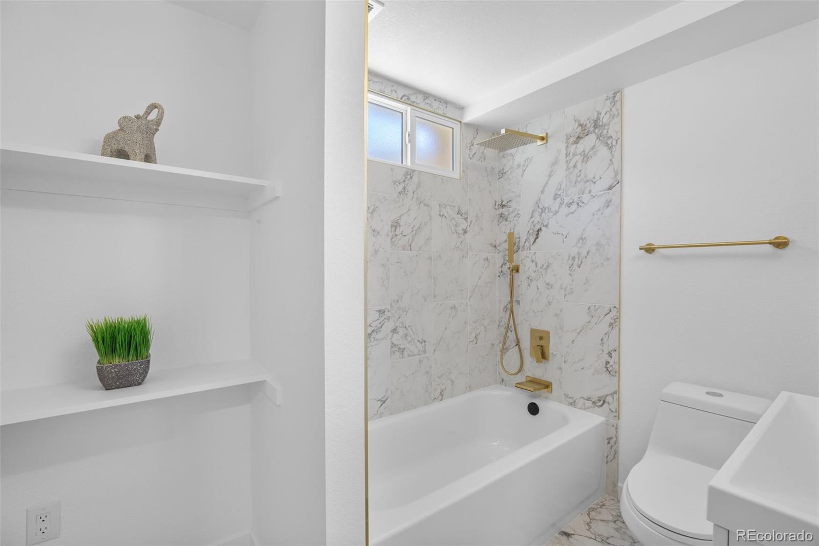 MLS Image #28 for 10018 w 60th avenue,arvada, Colorado